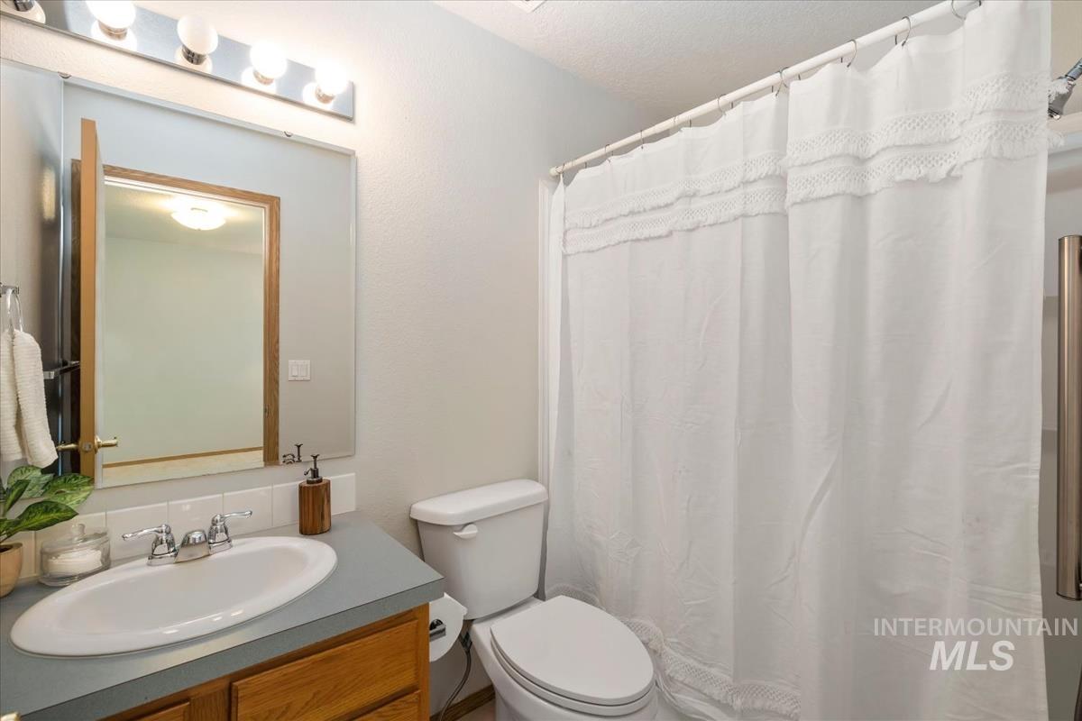 1805 S 26th St Property Photo 16