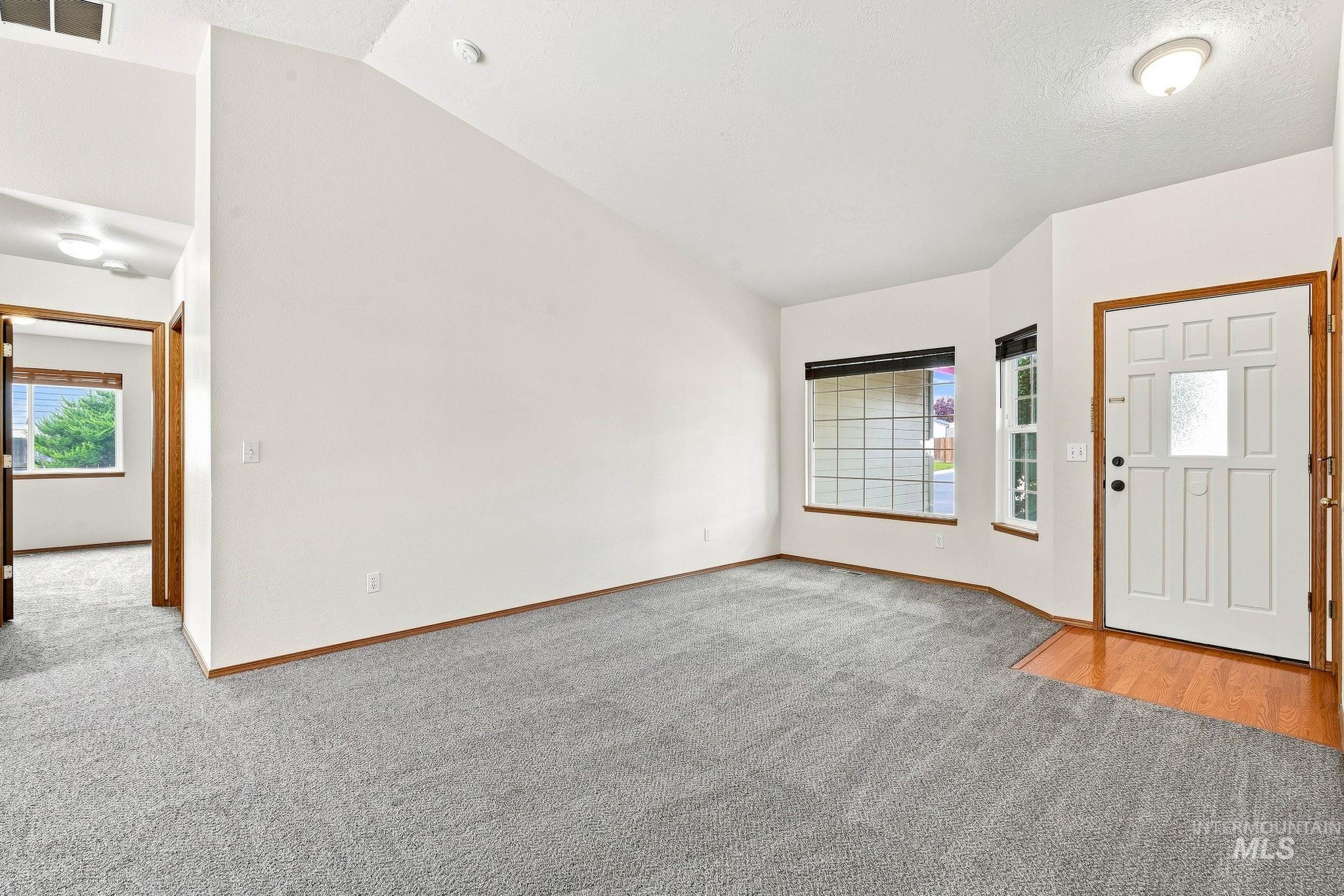 617 N Terrapin Ave Property Photo 4
