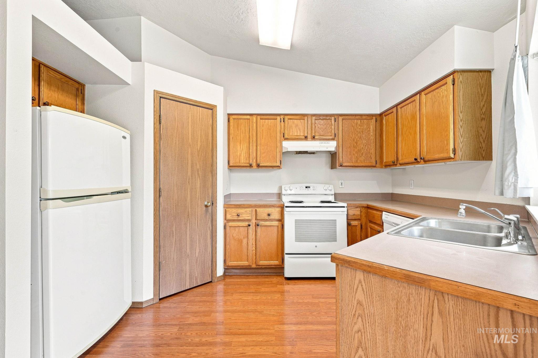 617 N Terrapin Ave Property Photo 14