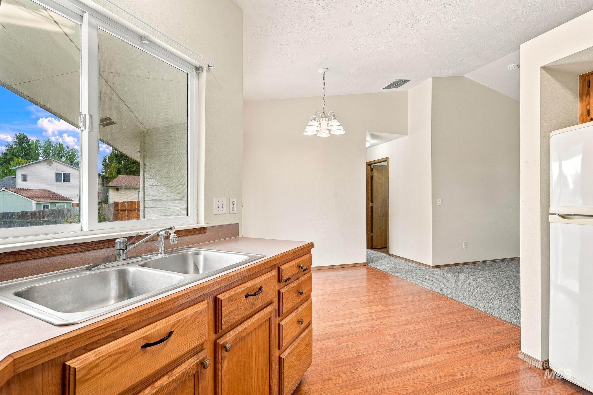 617 N Terrapin Ave Property Photo 17