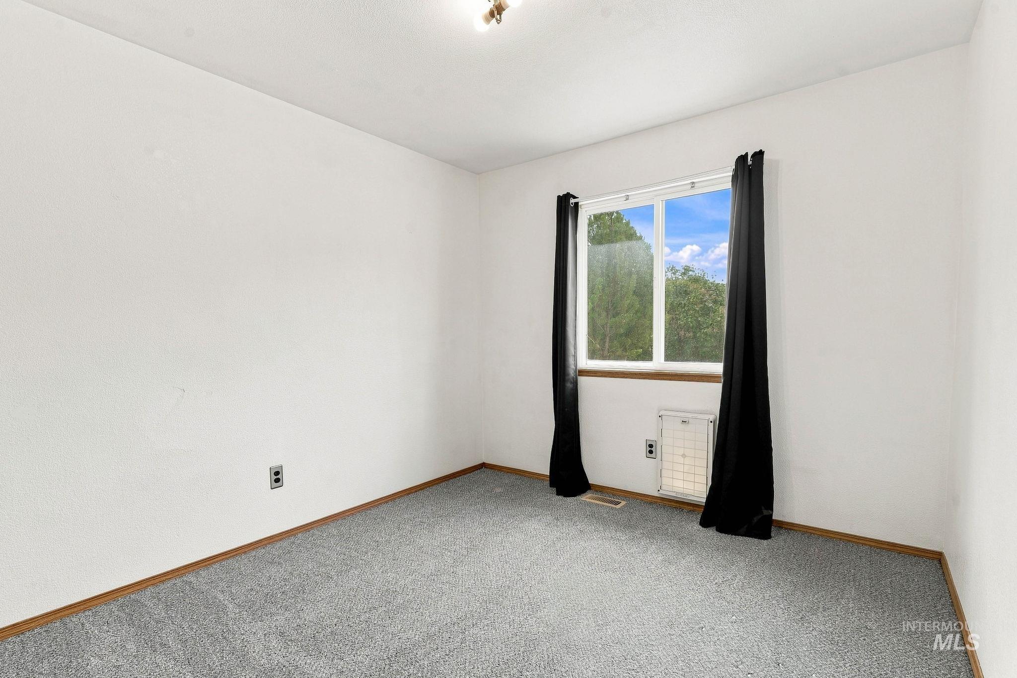 617 N Terrapin Ave Property Photo 27