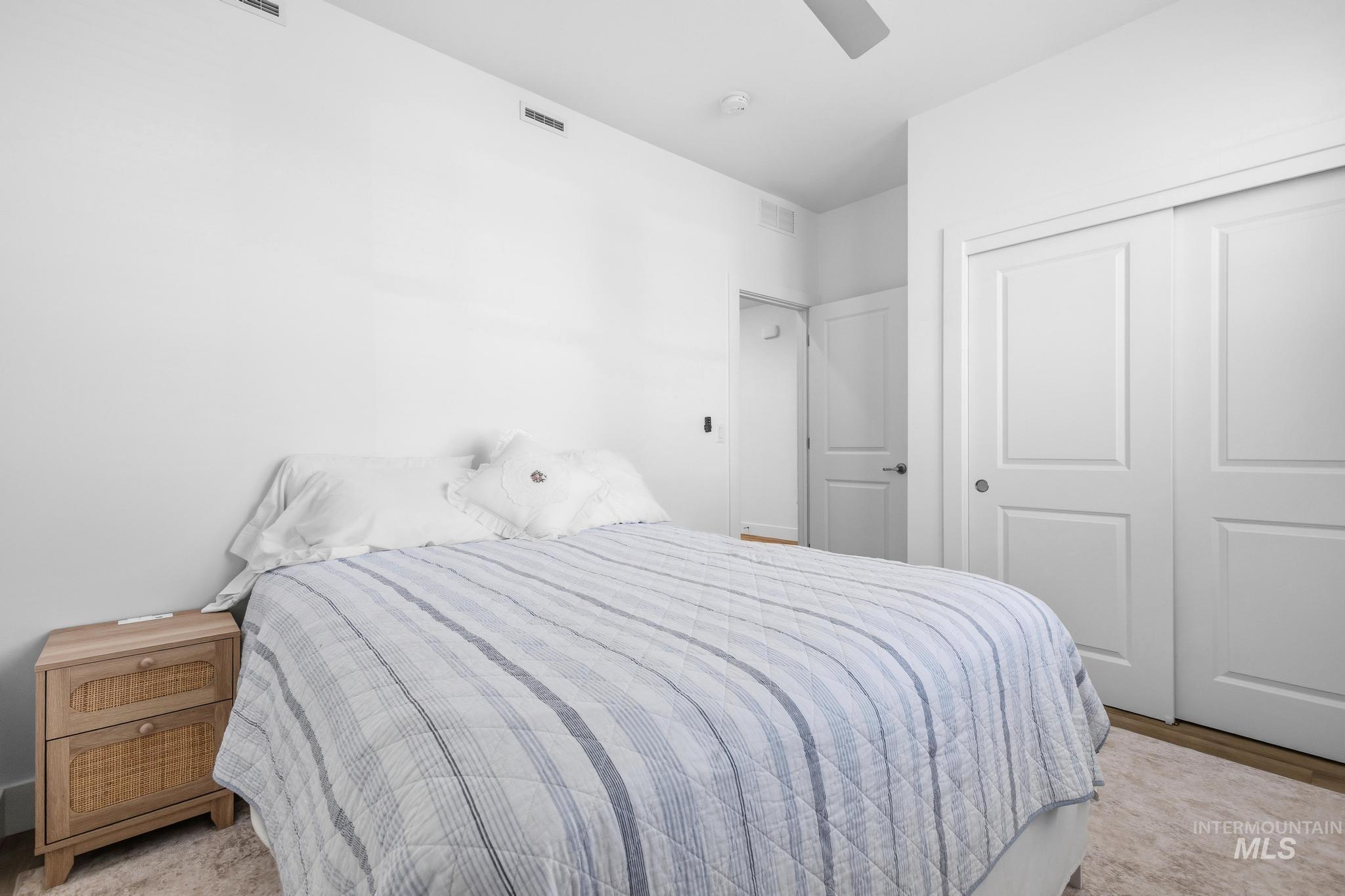 5385 E Terrace Falls Ct Property Photo 25