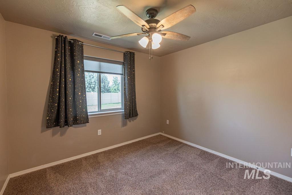 833 Baron Lakes Ave Property Photo 19