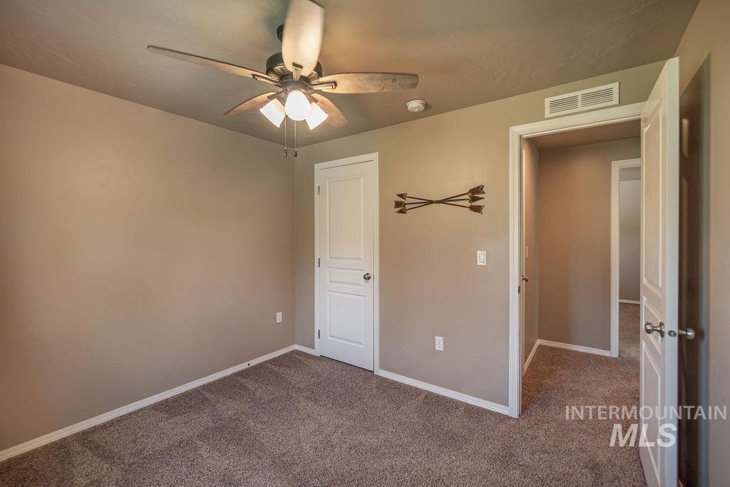 833 Baron Lakes Ave Property Photo 19