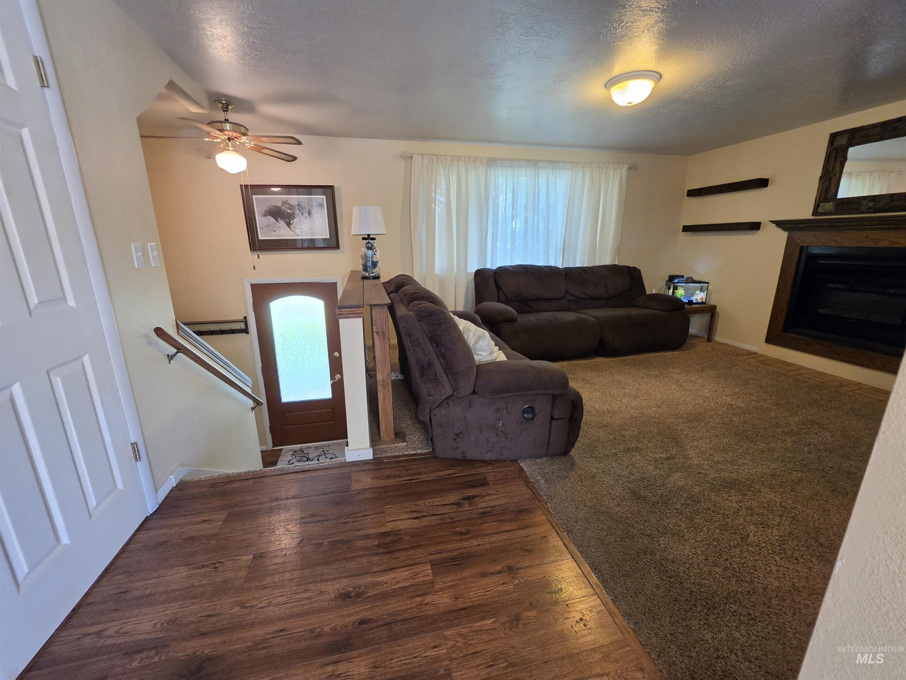 527 Boyd Street Property Photo 17