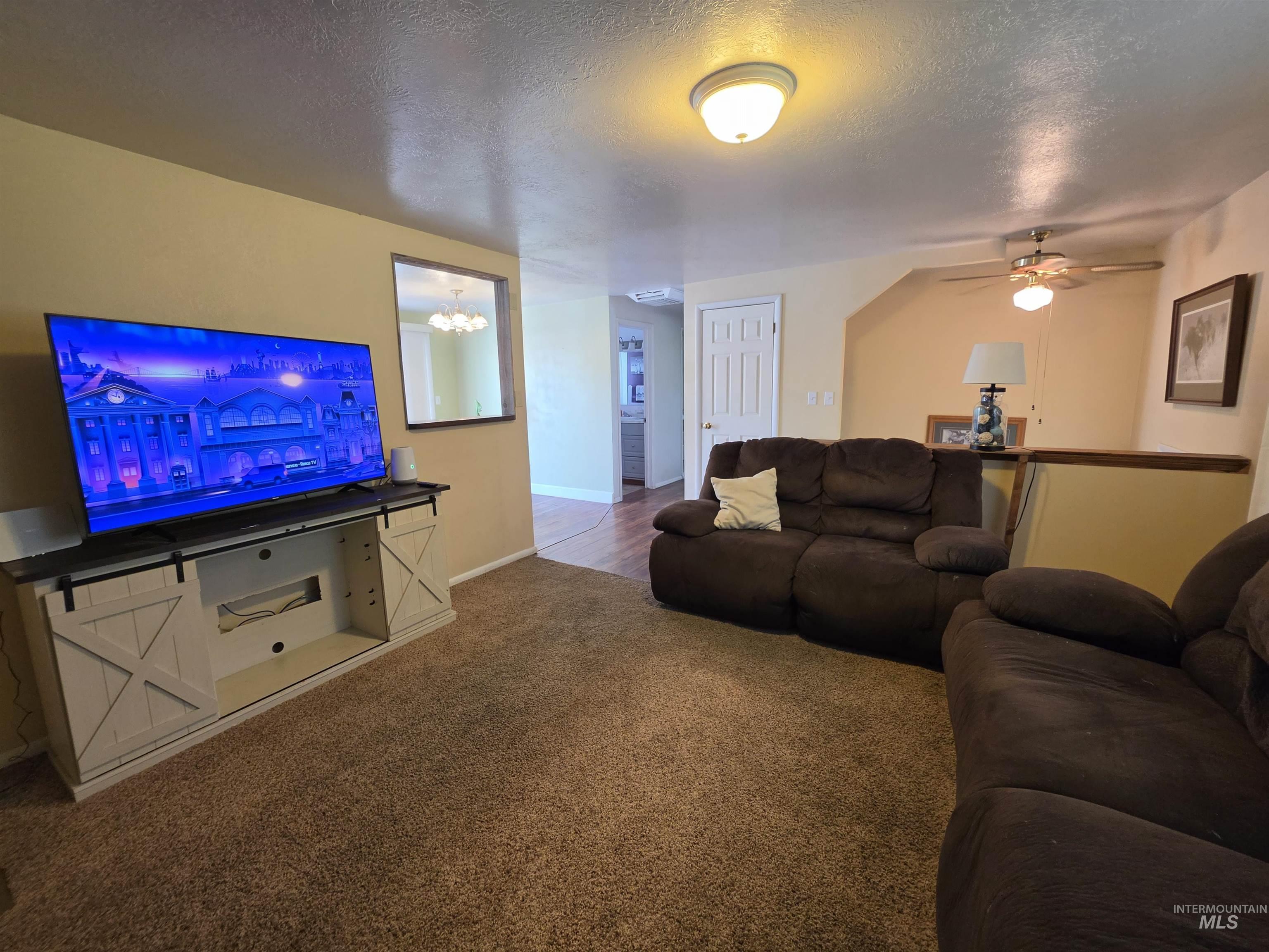 527 Boyd Street Property Photo 19