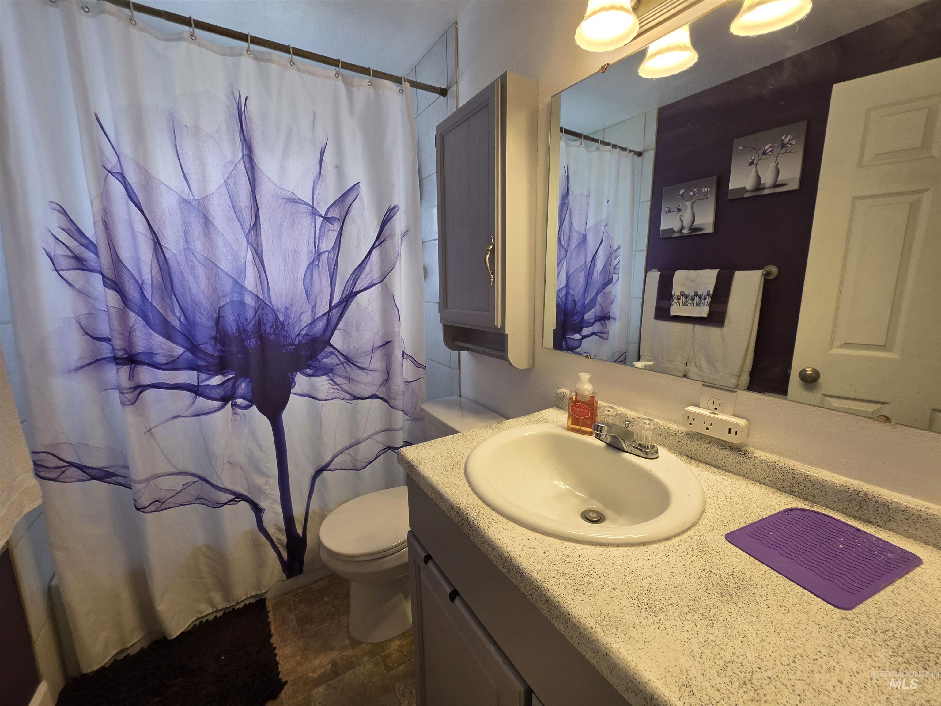 527 Boyd Street Property Photo 24