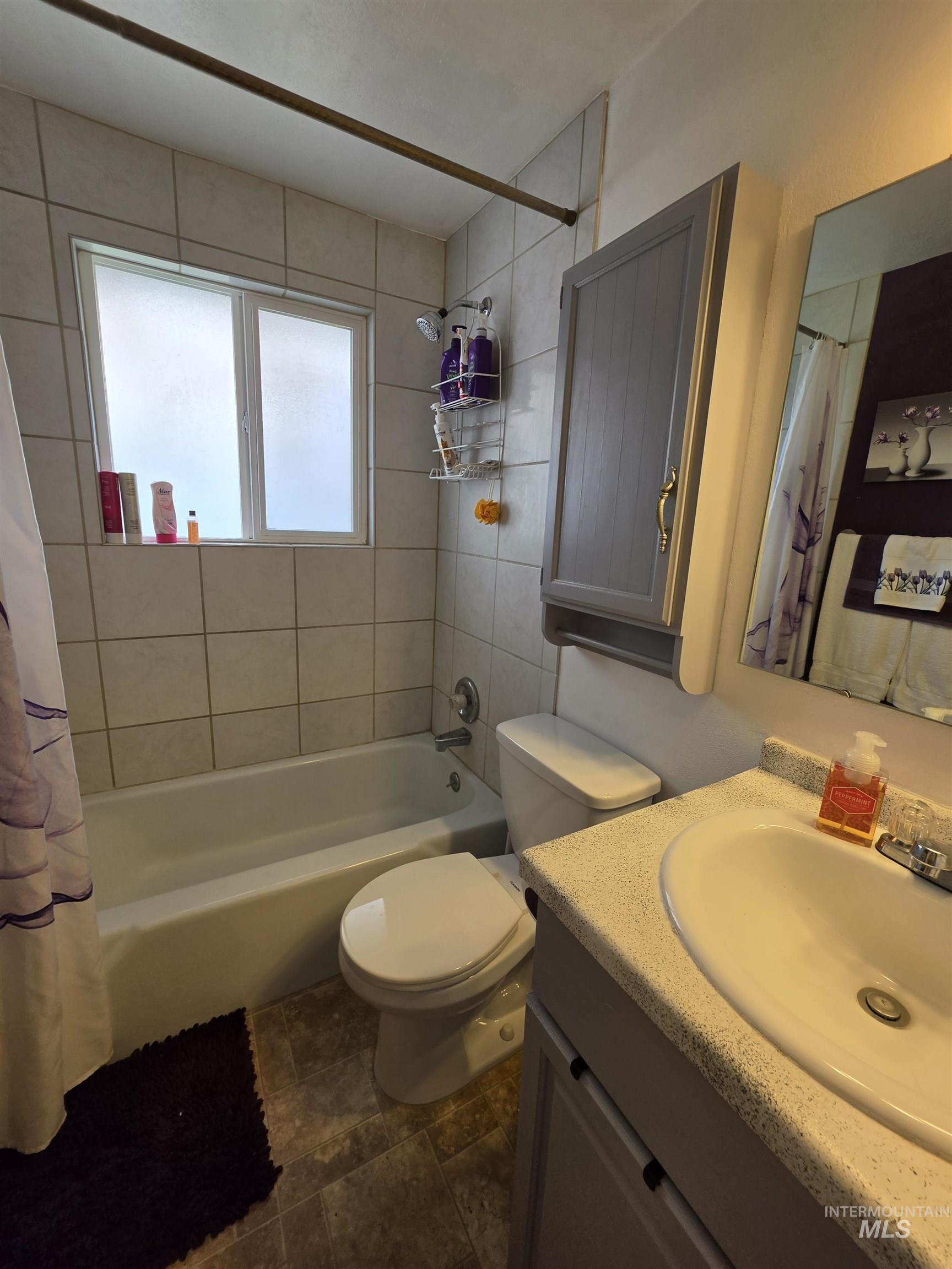 527 Boyd Street Property Photo 25