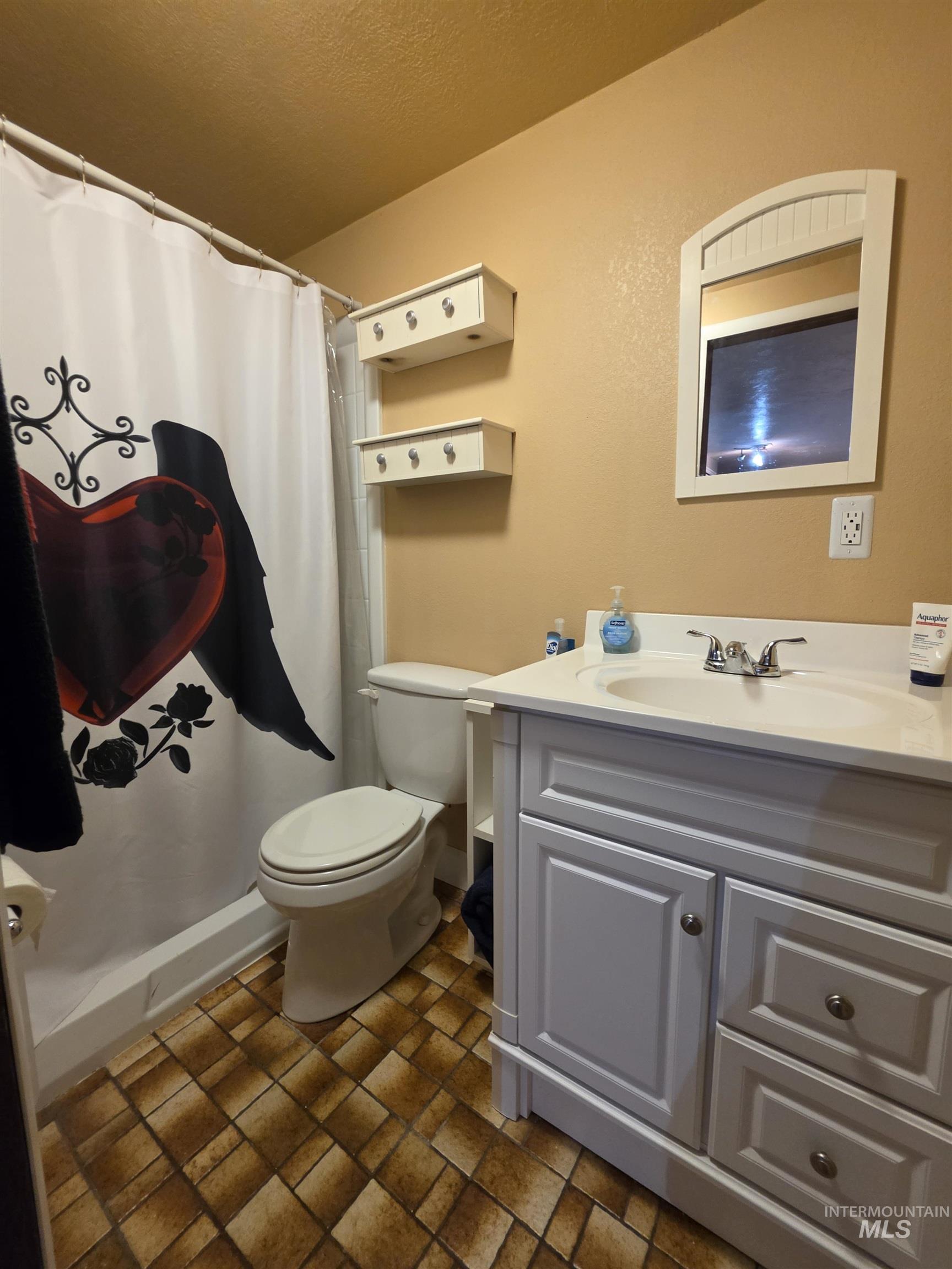 527 Boyd Street Property Photo 33
