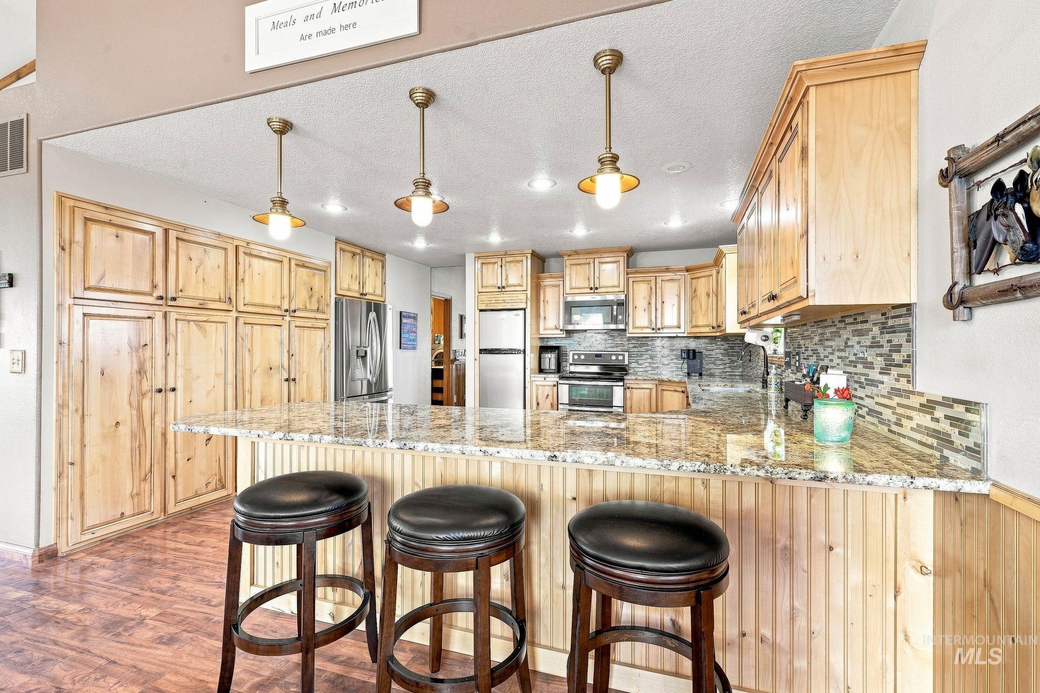 18840 Midland Blvd Property Photo 17