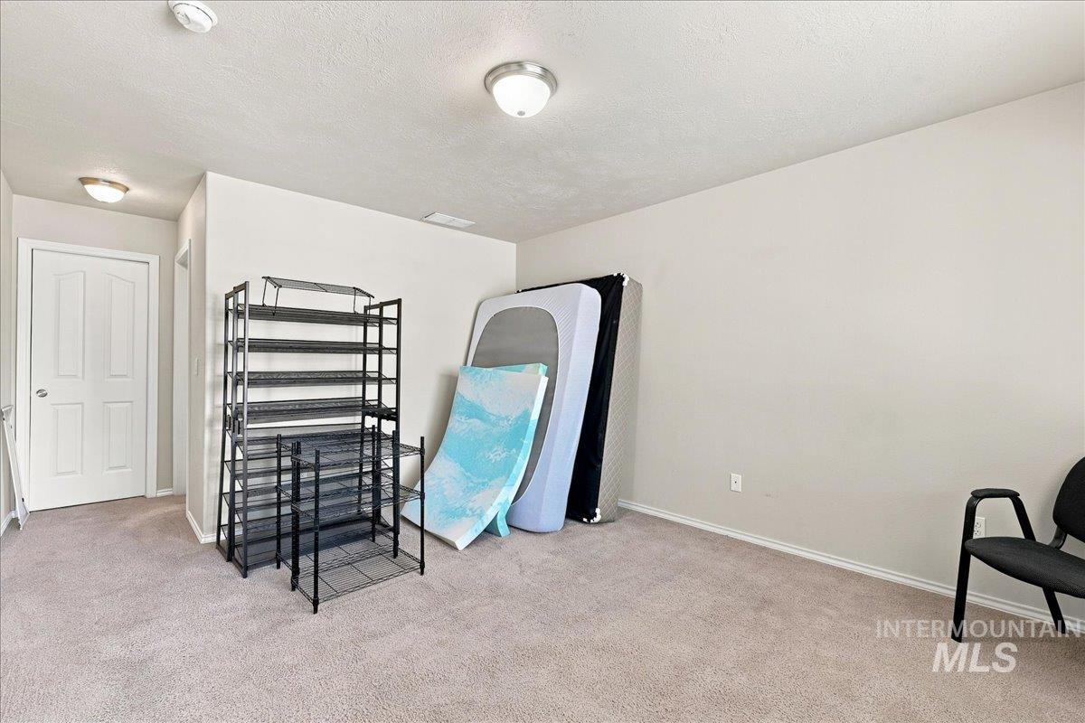 1212 W Eagle Ave Property Photo 14