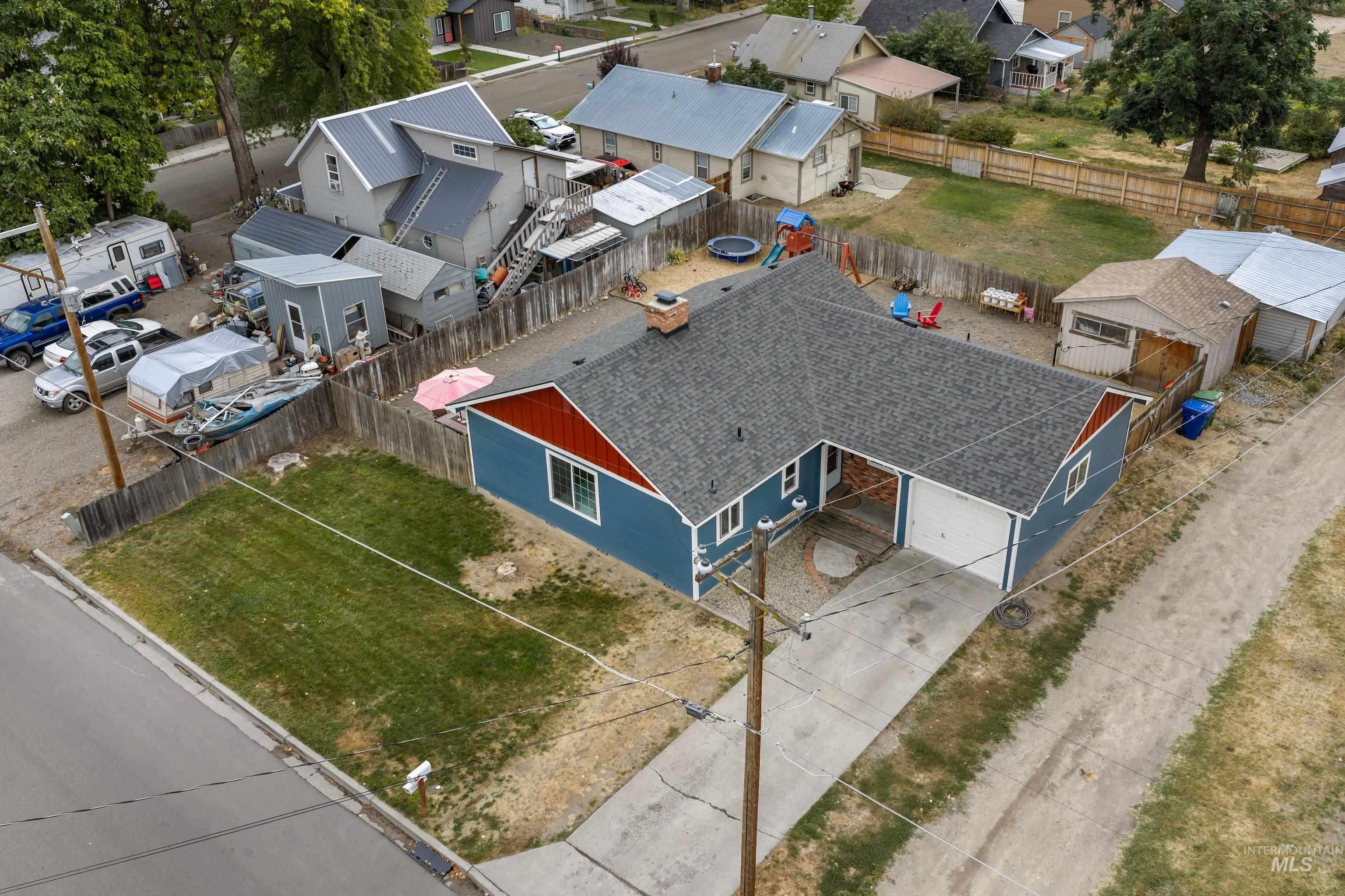 160 7th Ave. N. Property Photo 33