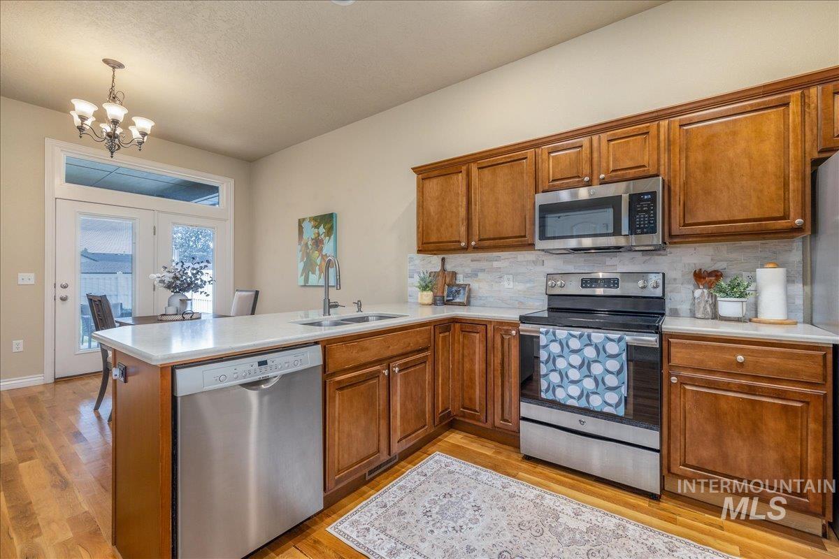 7623 N Sunglow Ave Property Photo 17