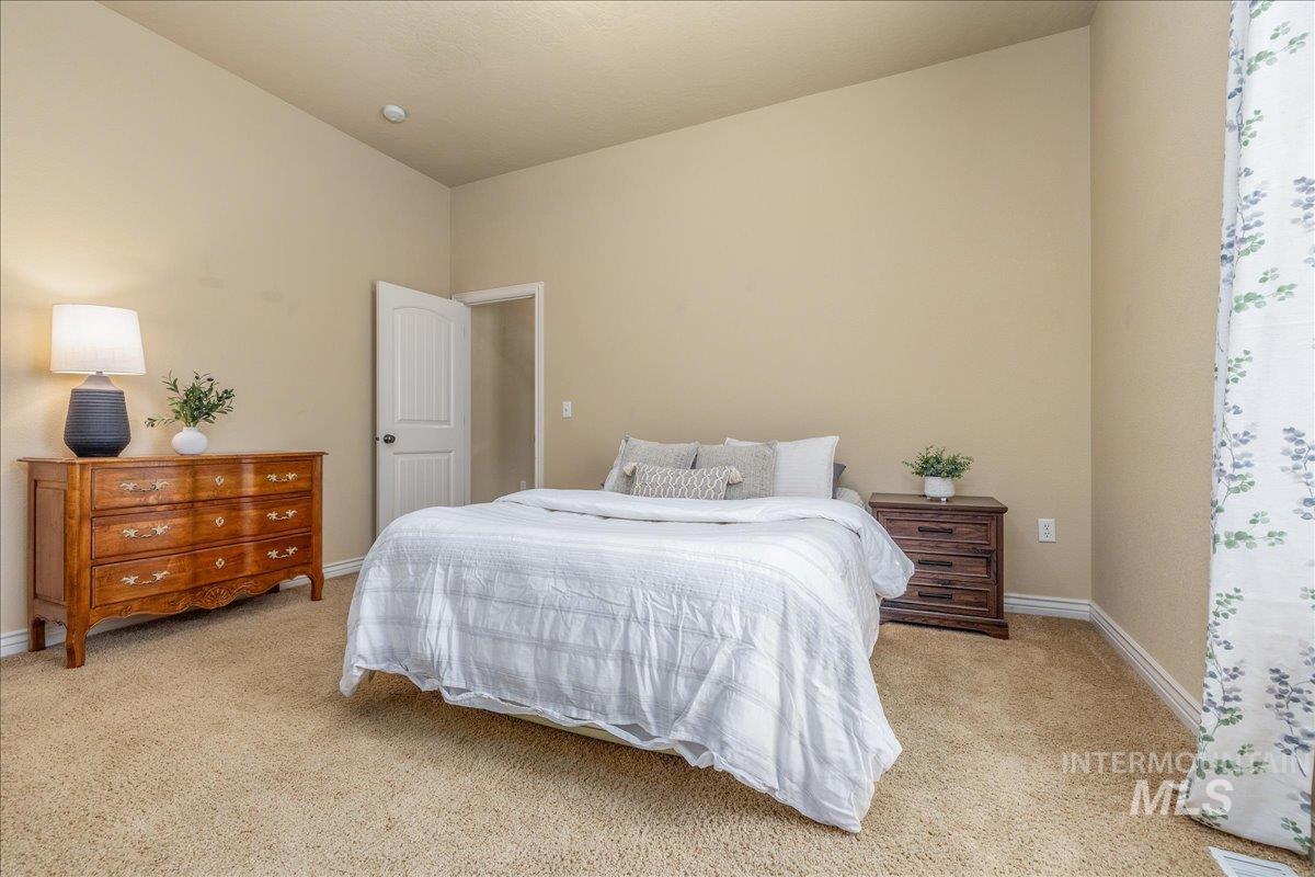 7623 N Sunglow Ave Property Photo 32