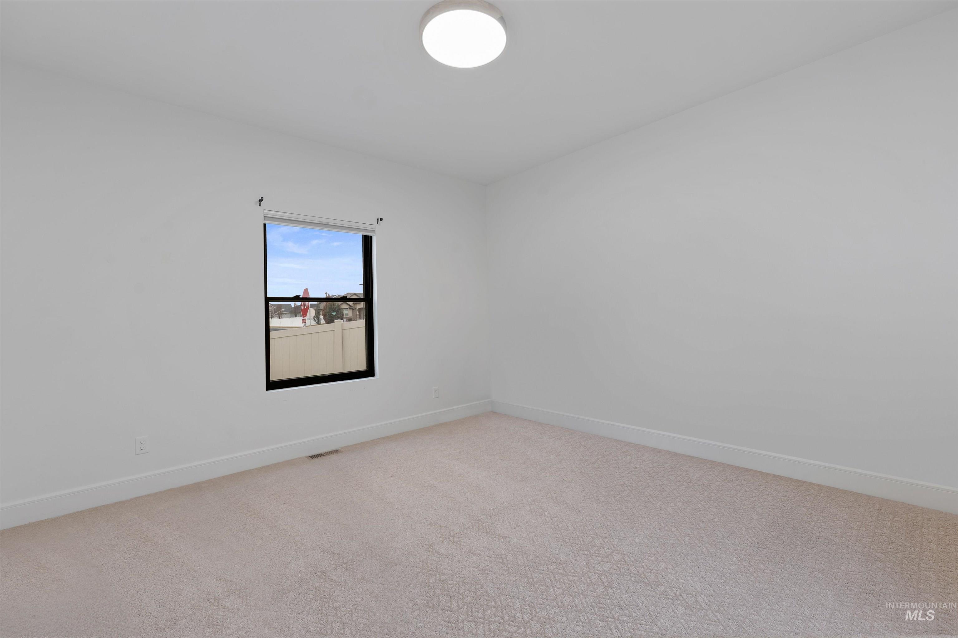 429 Meadowview Ln. N Property Photo 41