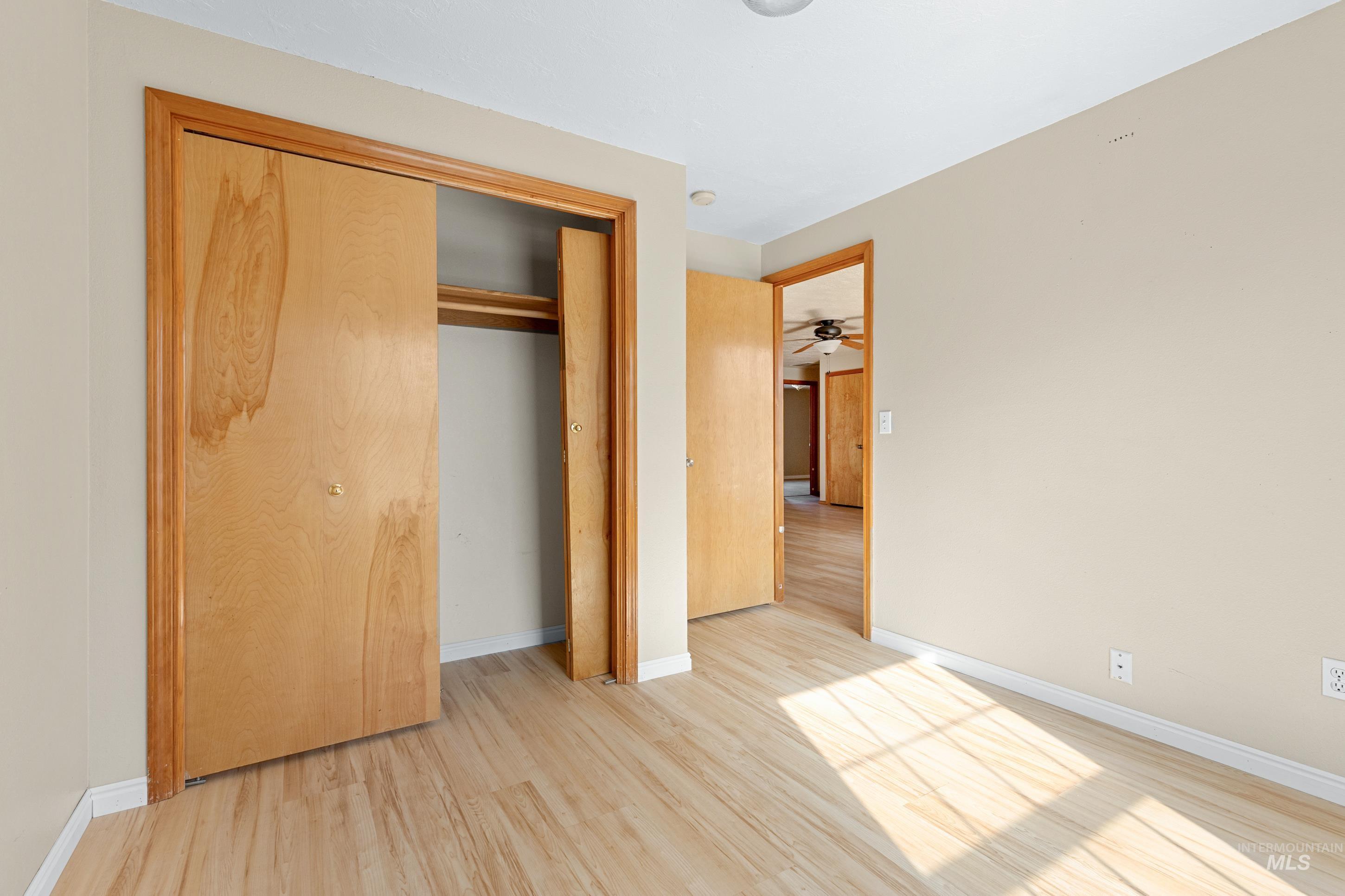 1385 Rosewood St Property Photo 27