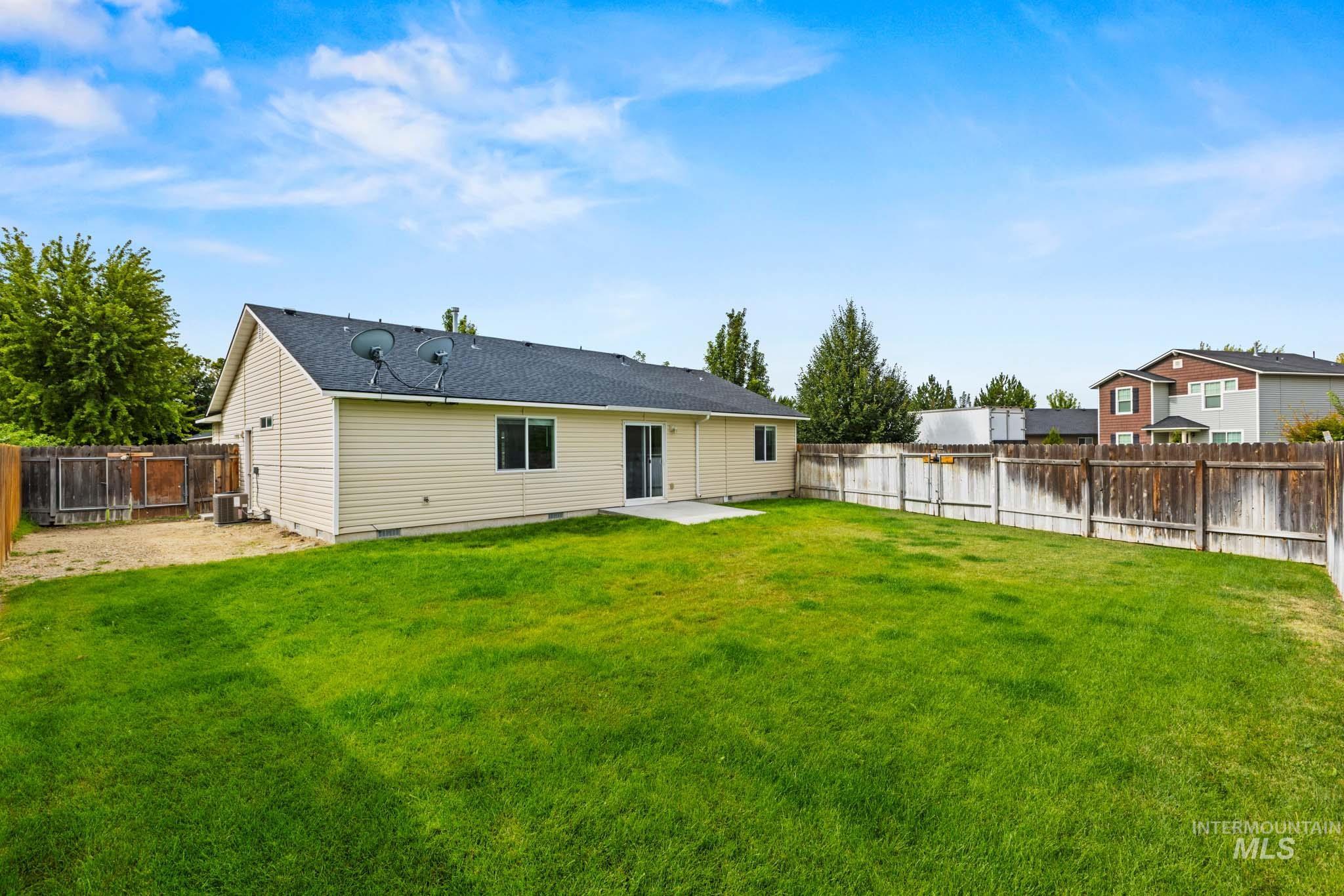 8332 W Snohomish Property Photo 24