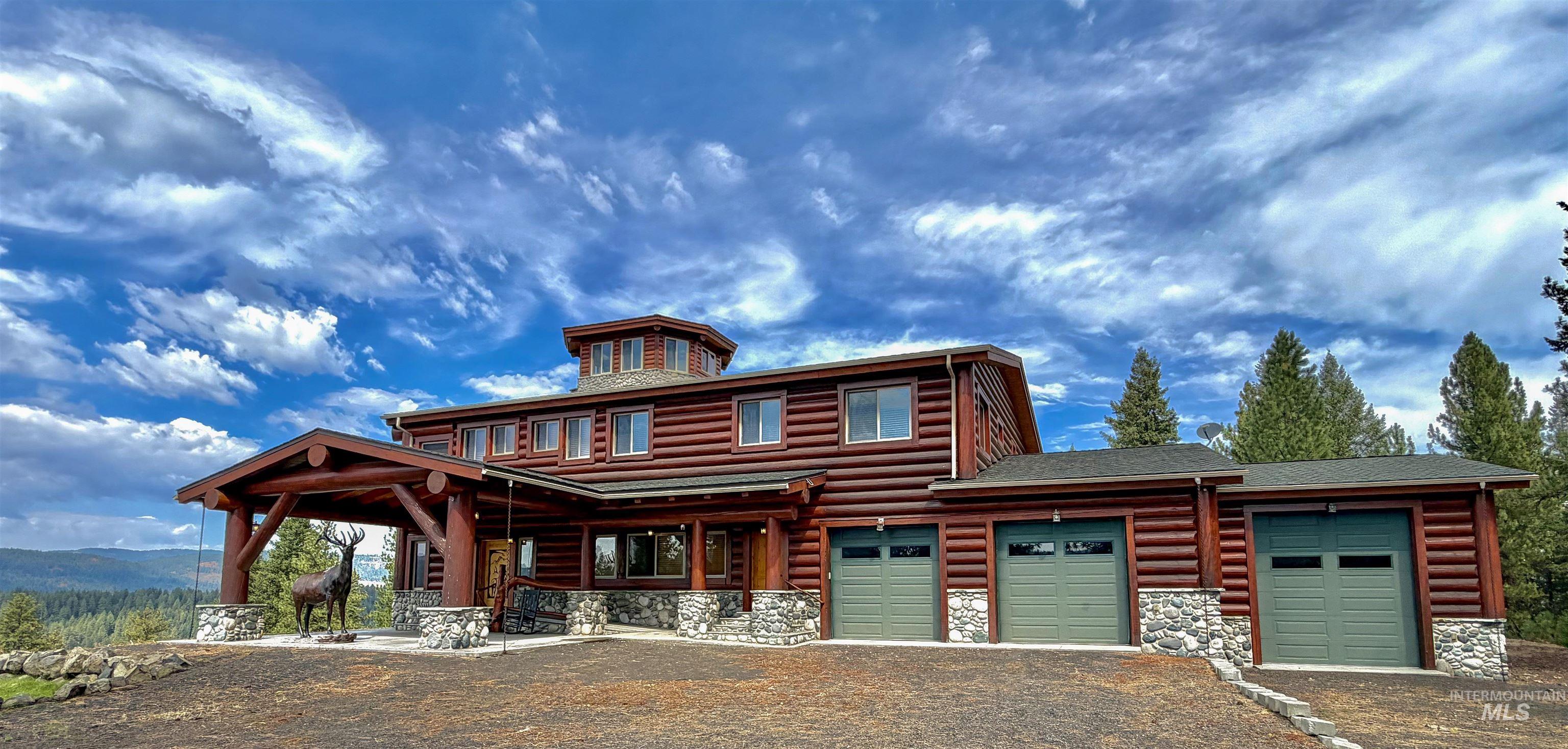 3618 Tamarack View Dr