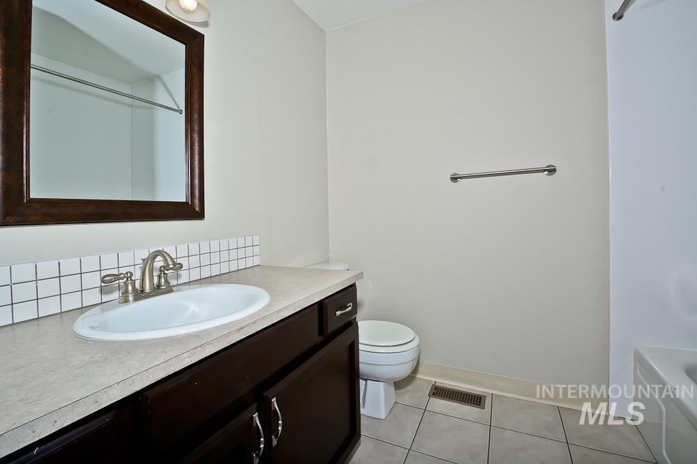 2011 S Colorado Ave Property Photo 9