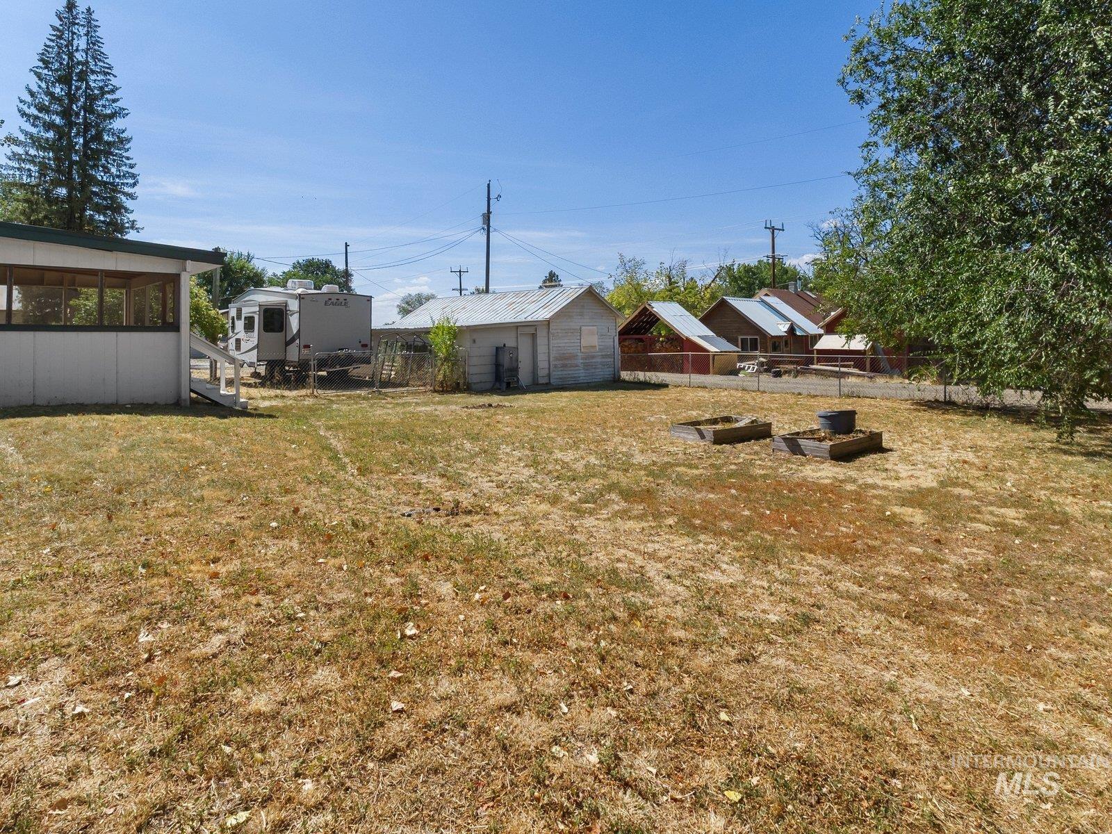 366 1st Ave. Property Photo 34