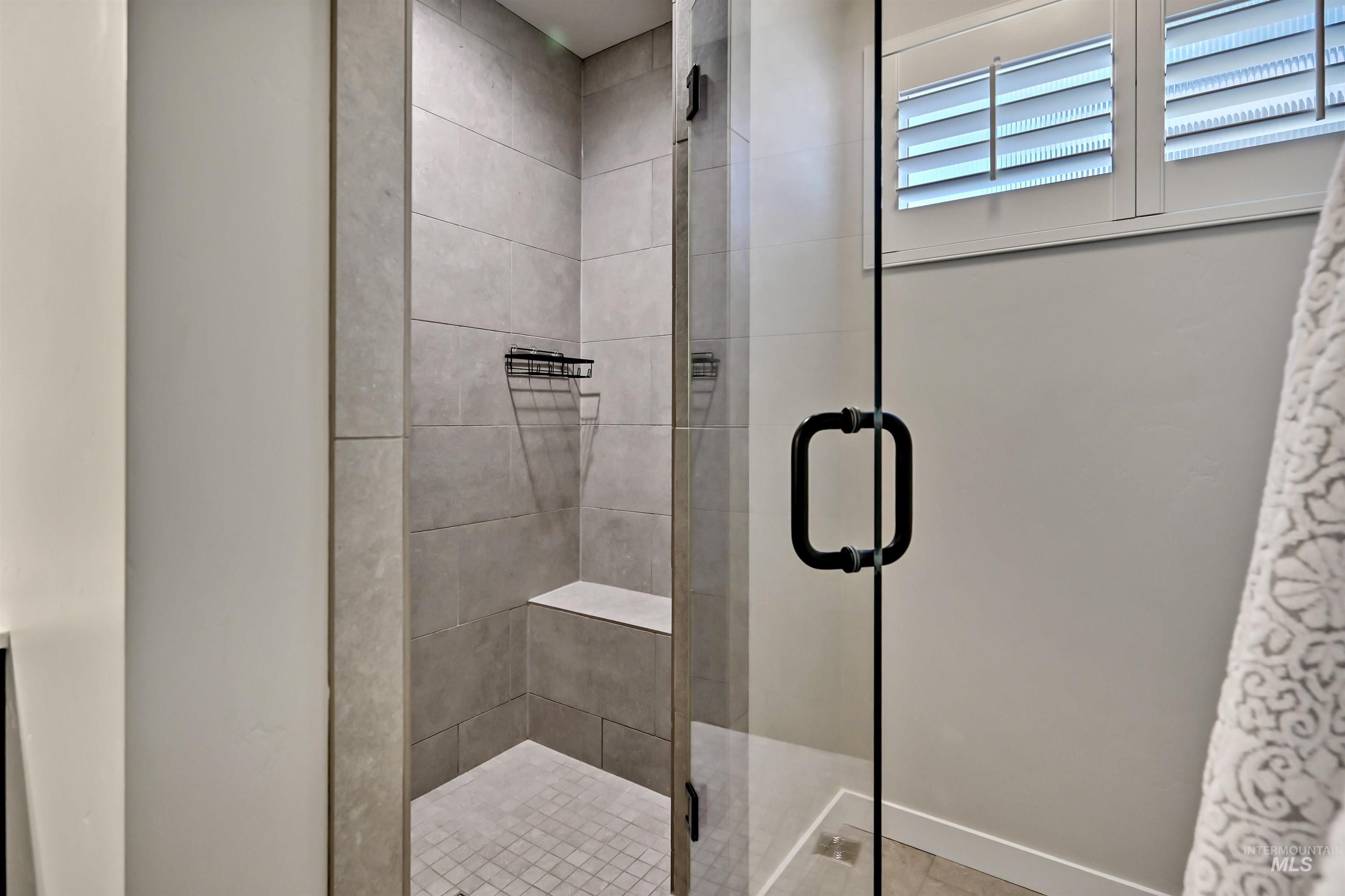 5319 S Redeken Pl Property Photo 14
