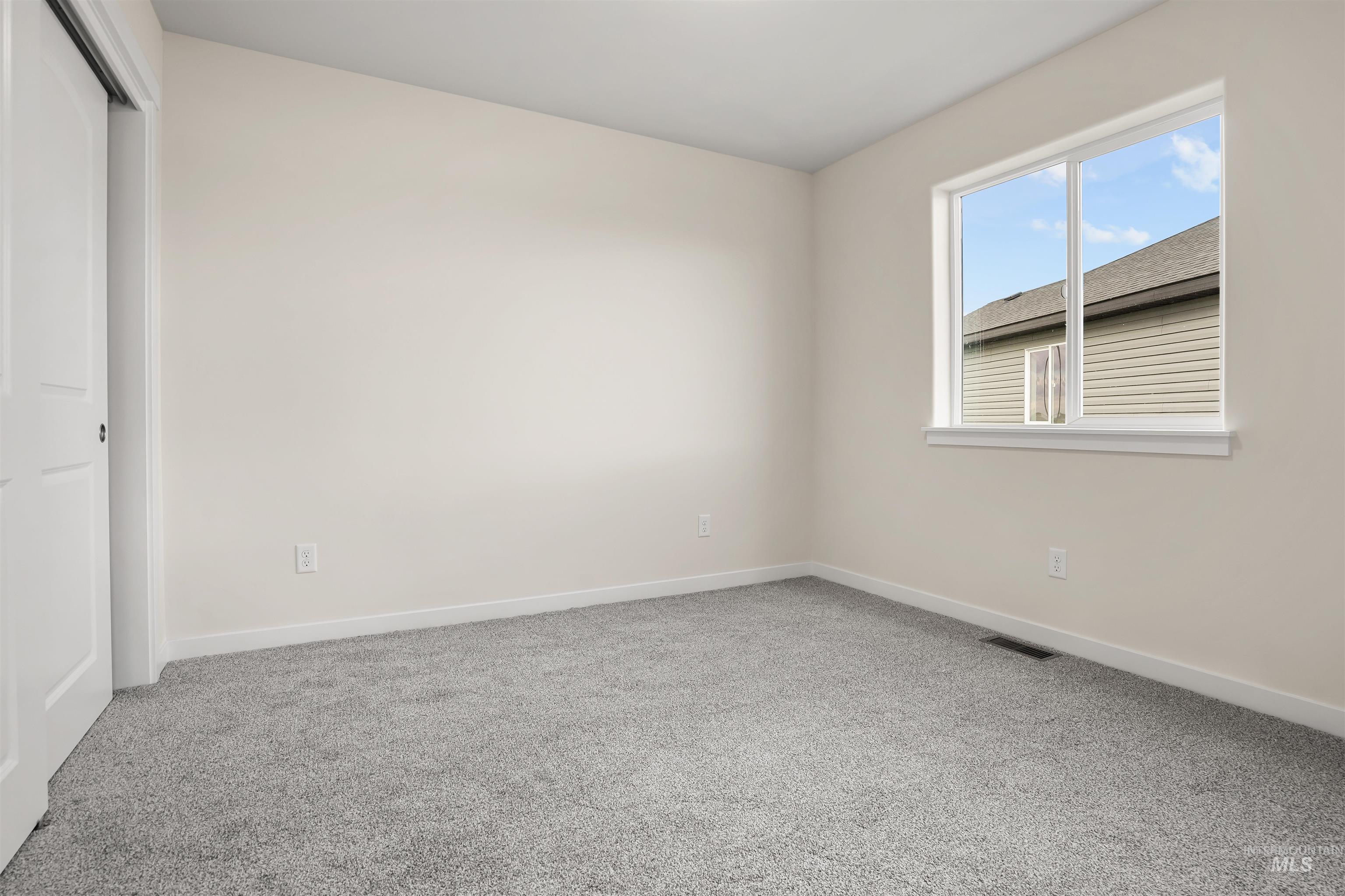 2252 Yukon Trail Property Photo 10
