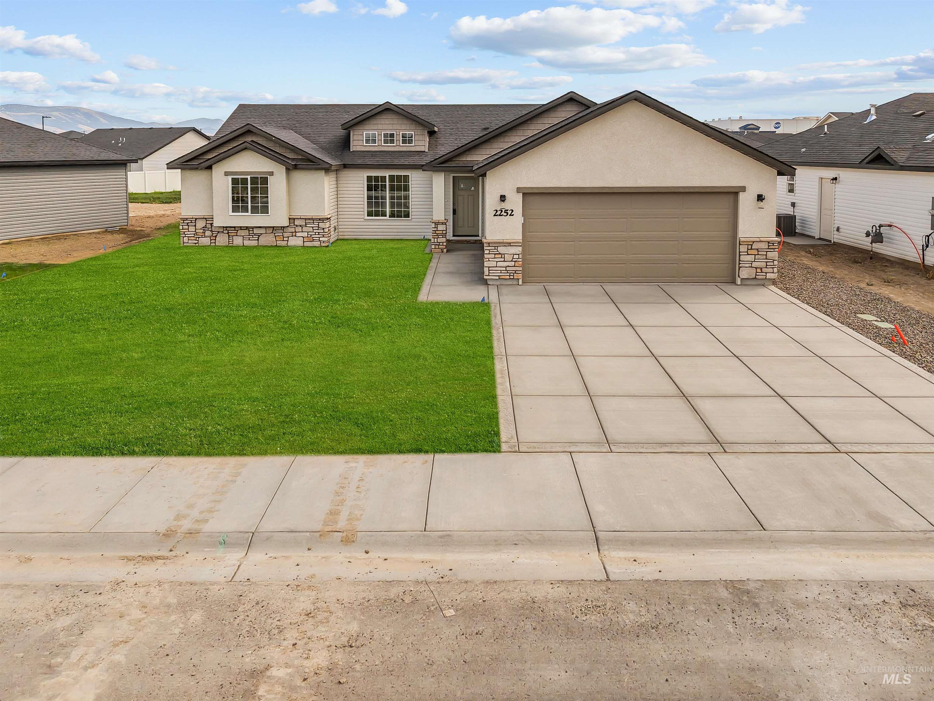 2252 Yukon Trail Property Photo 16