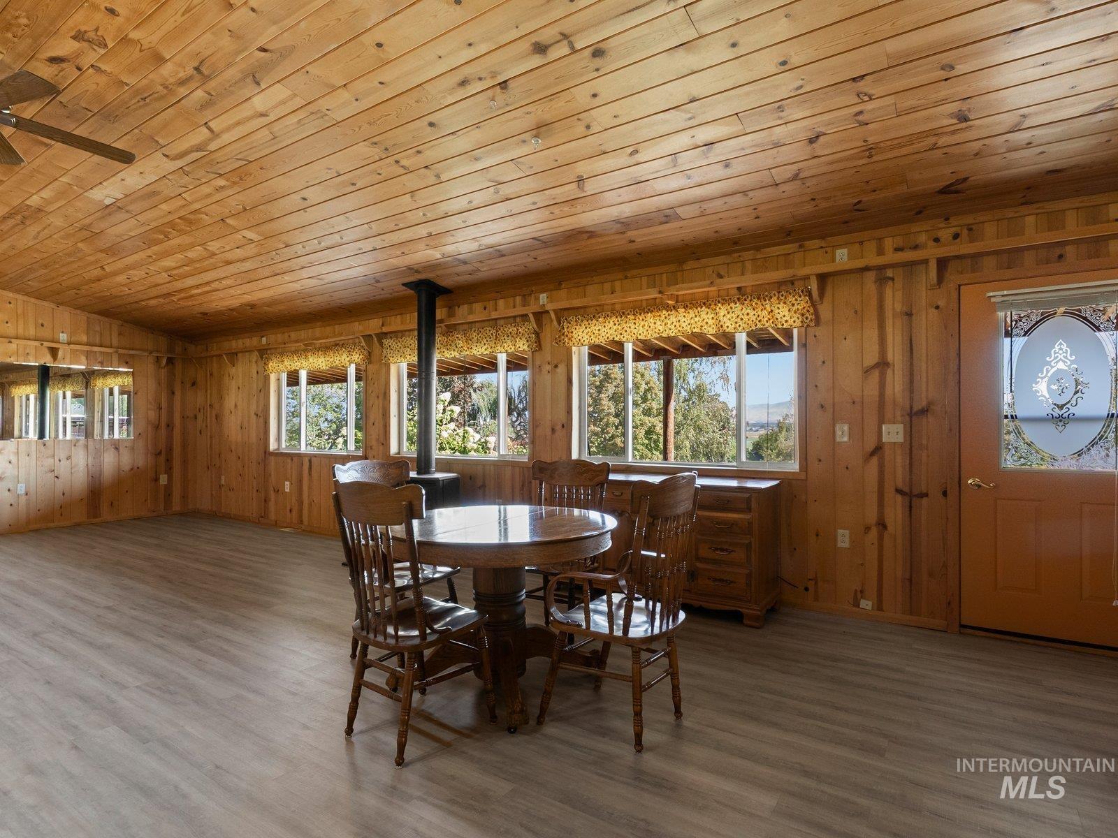 2825 W South Slope Property Photo 14
