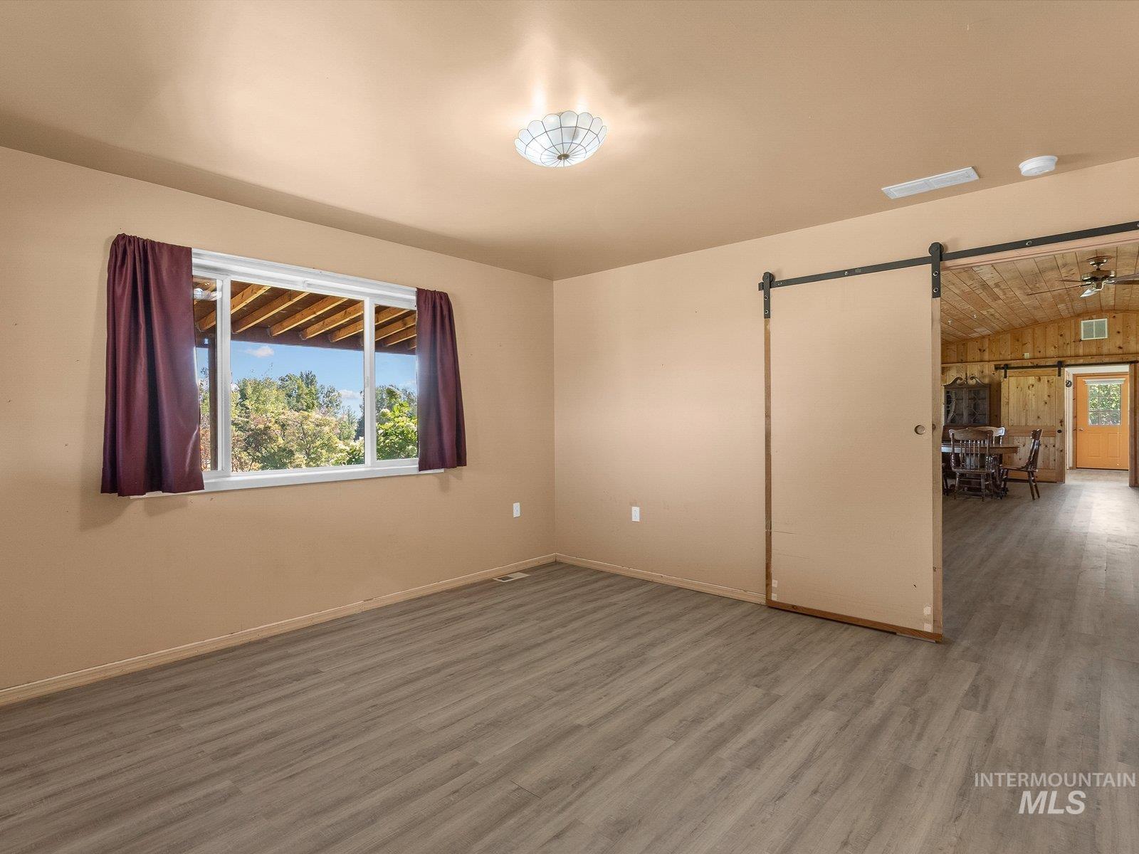 2825 W South Slope Property Photo 23