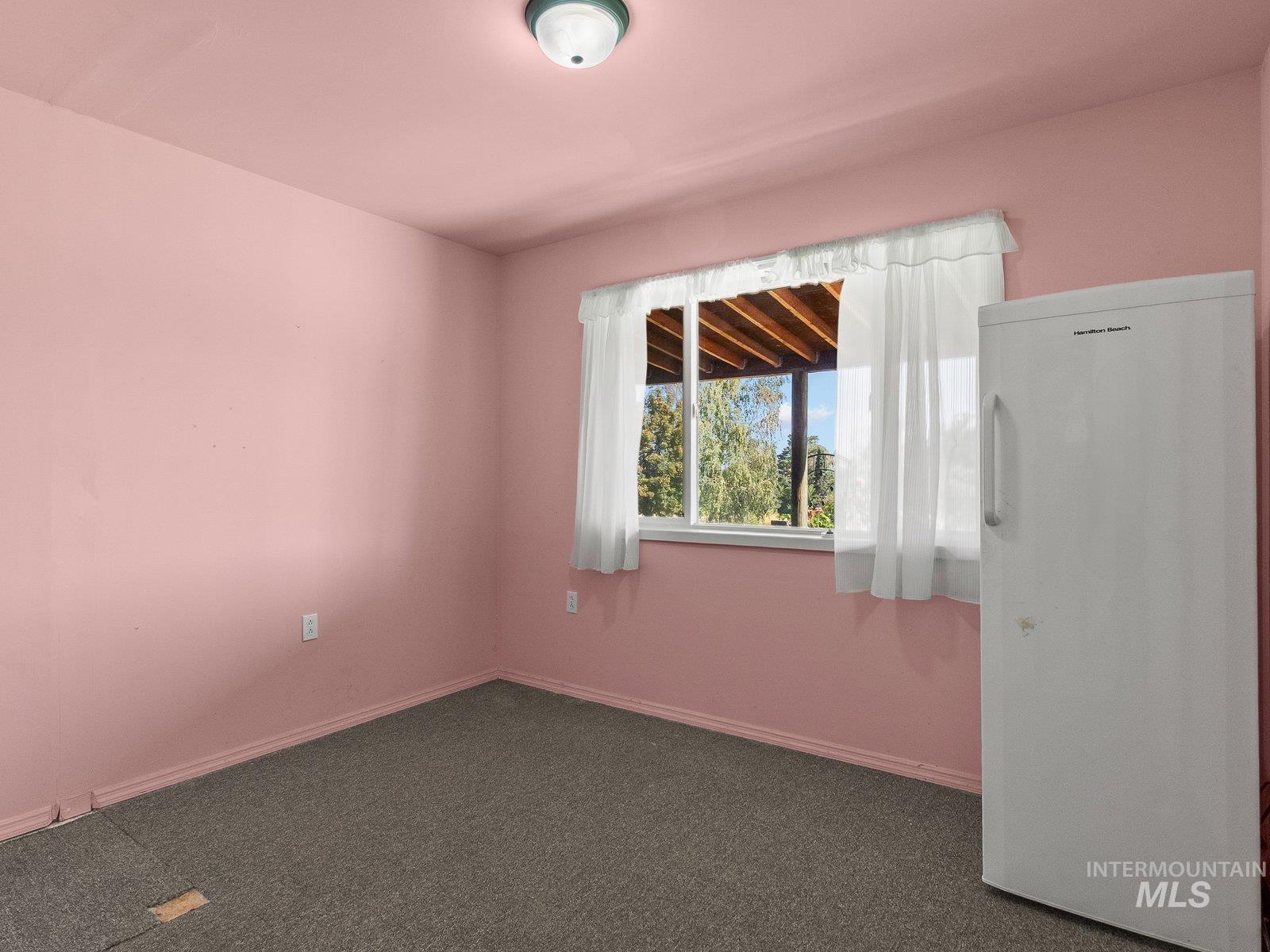 2825 W South Slope Property Photo 28