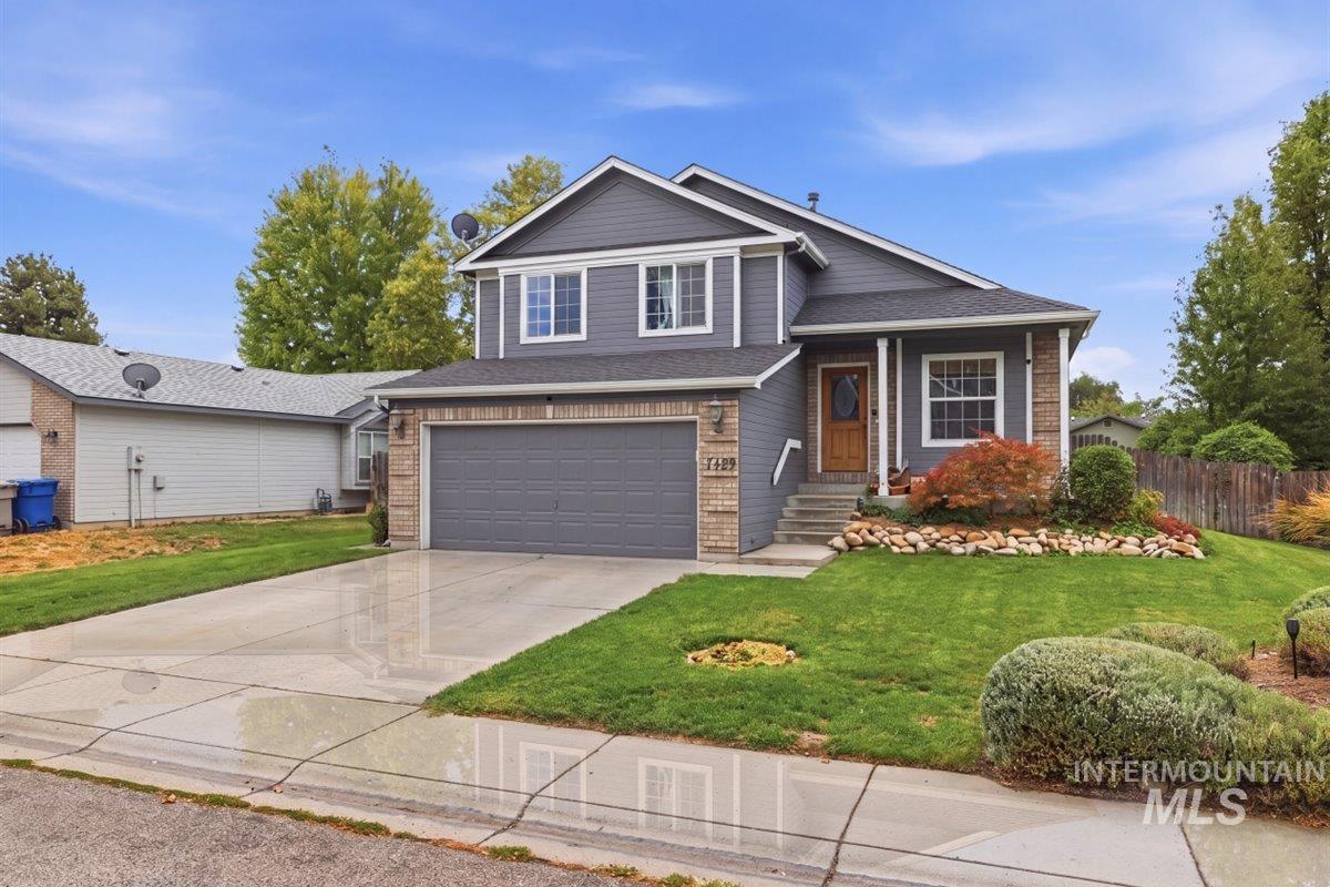7429 W Lamplighter Street Property Photo 1