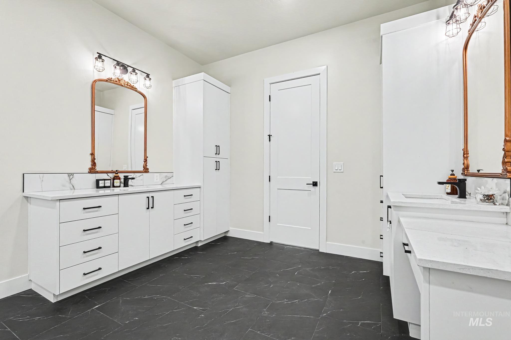 23871 Legends Ln Property Photo 22