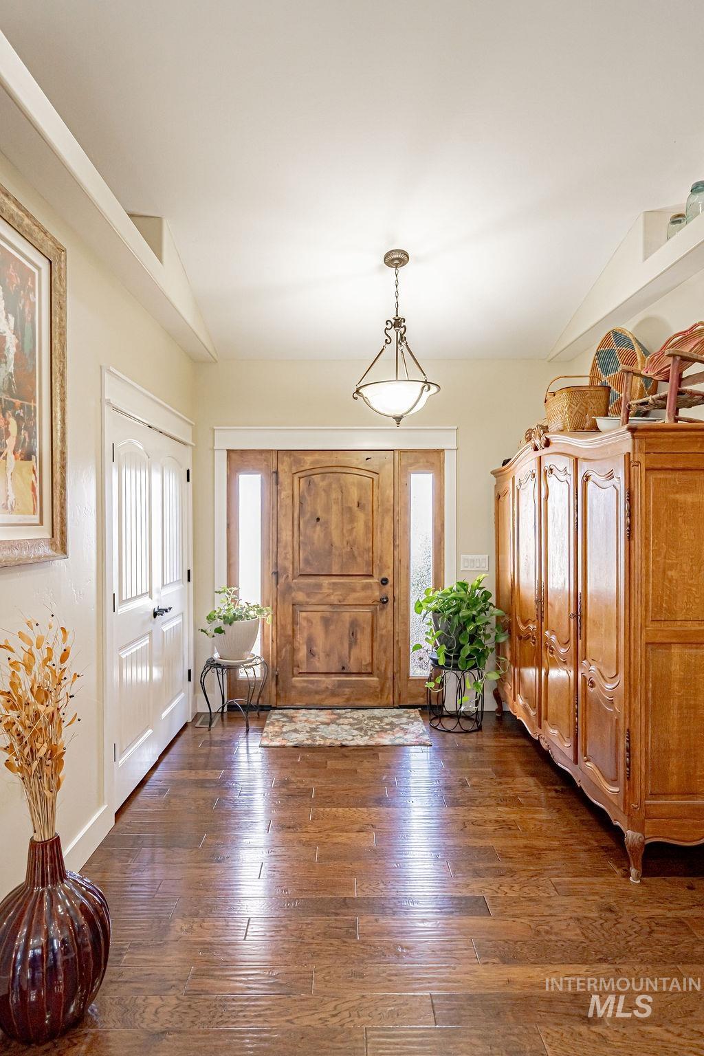 5119 Pevero Property Photo 4