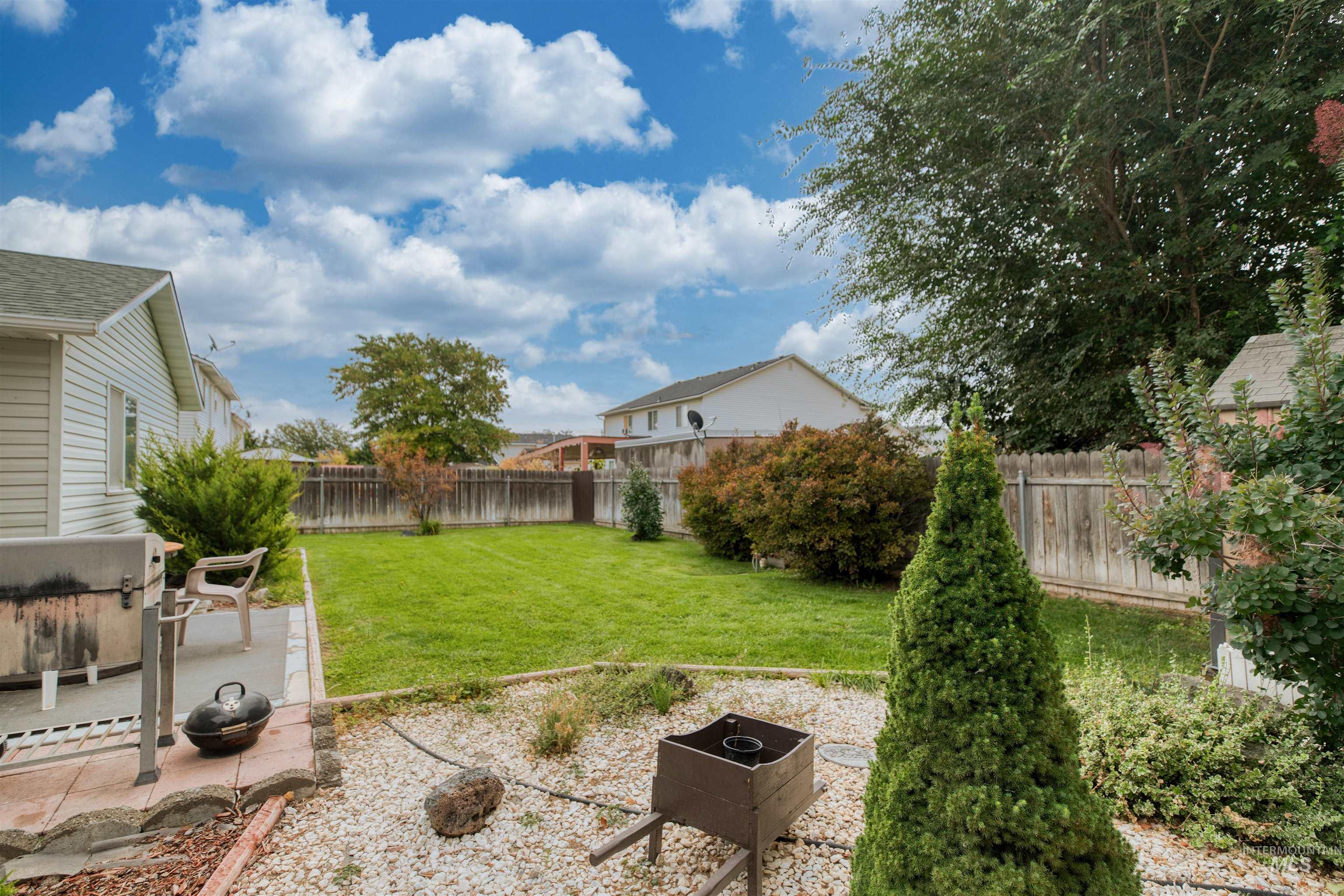 1915 W Mountain Pointe Ave Property Photo 31