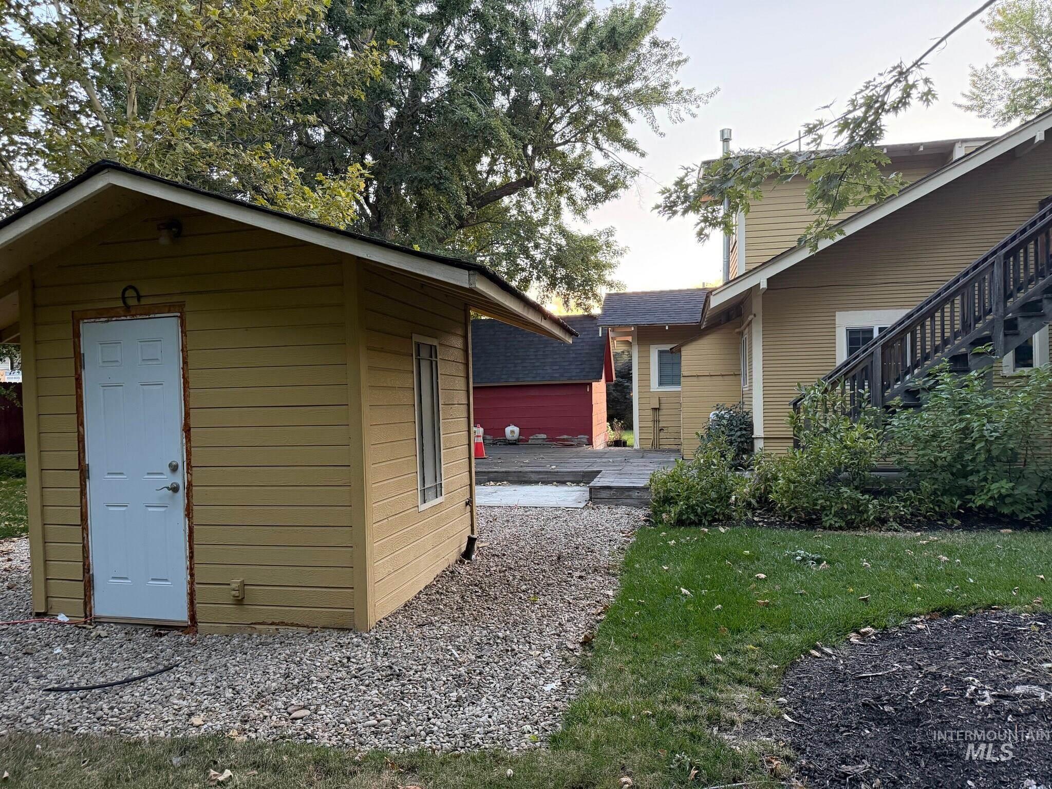 10287 W State Street Property Photo 4