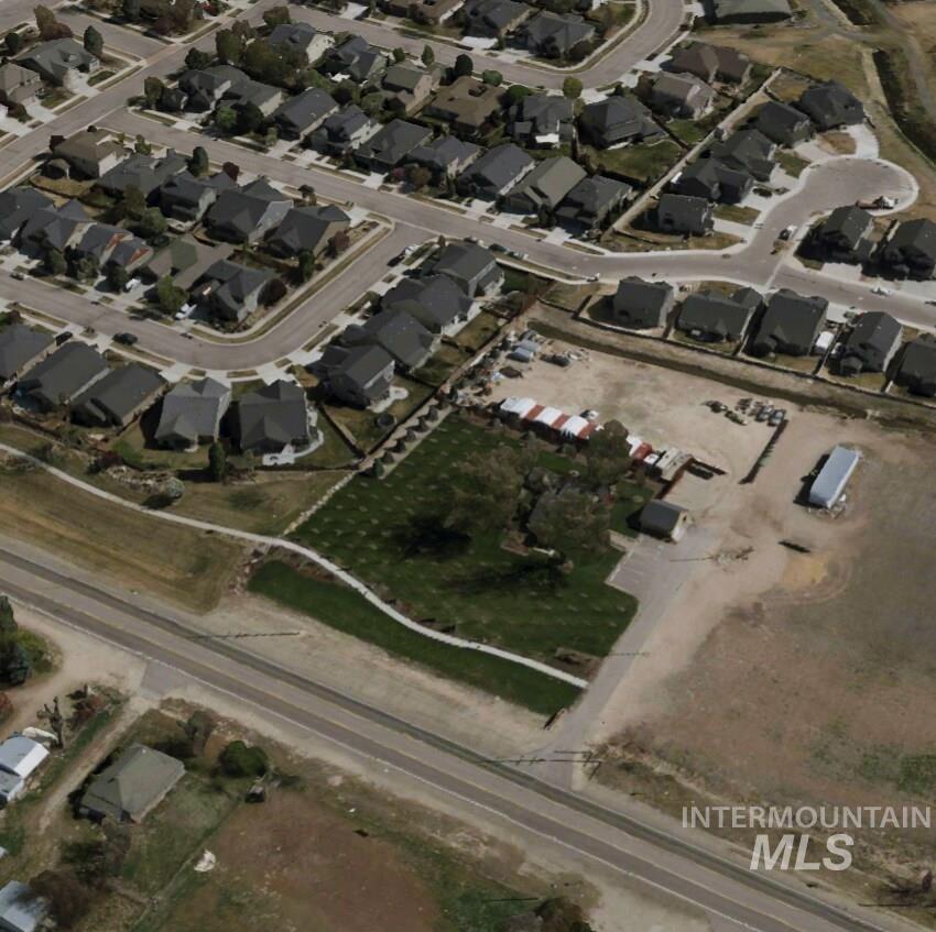 10287 W State Street Property Photo 7