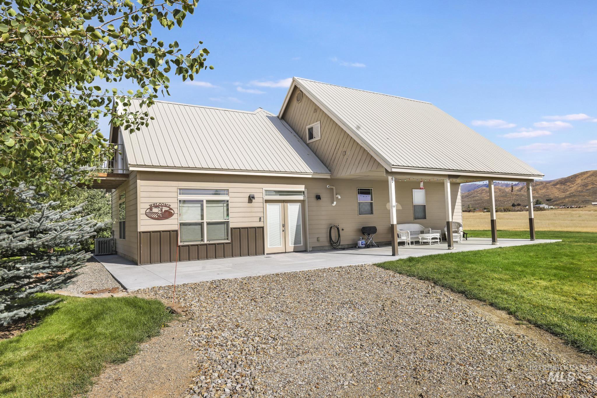 103 Horseshoe Loop Property Photo 3