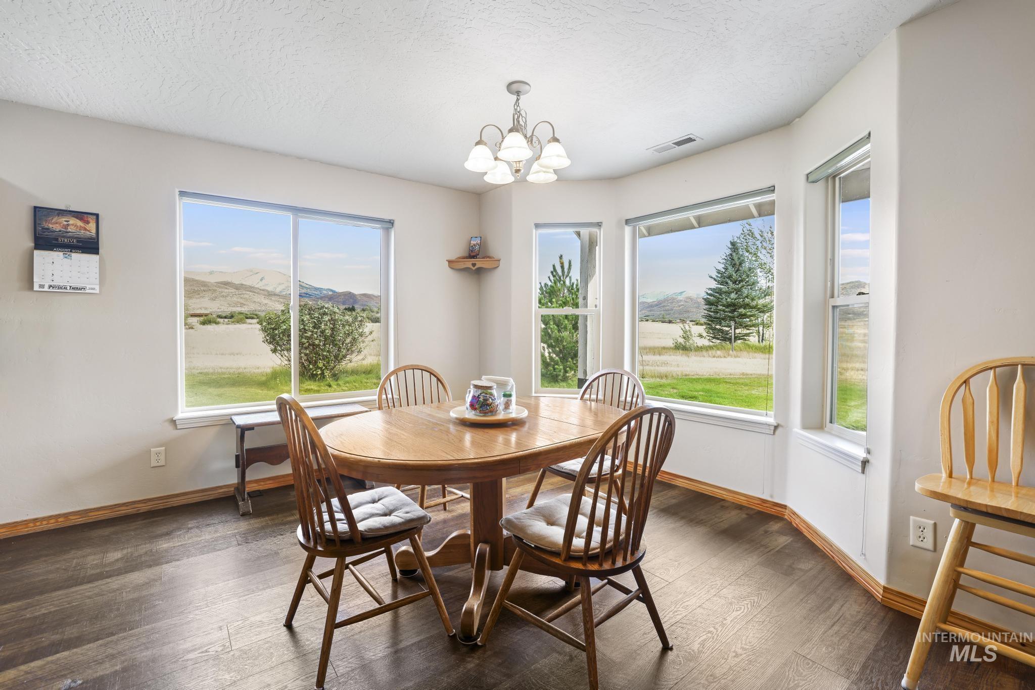 103 Horseshoe Loop Property Photo 16