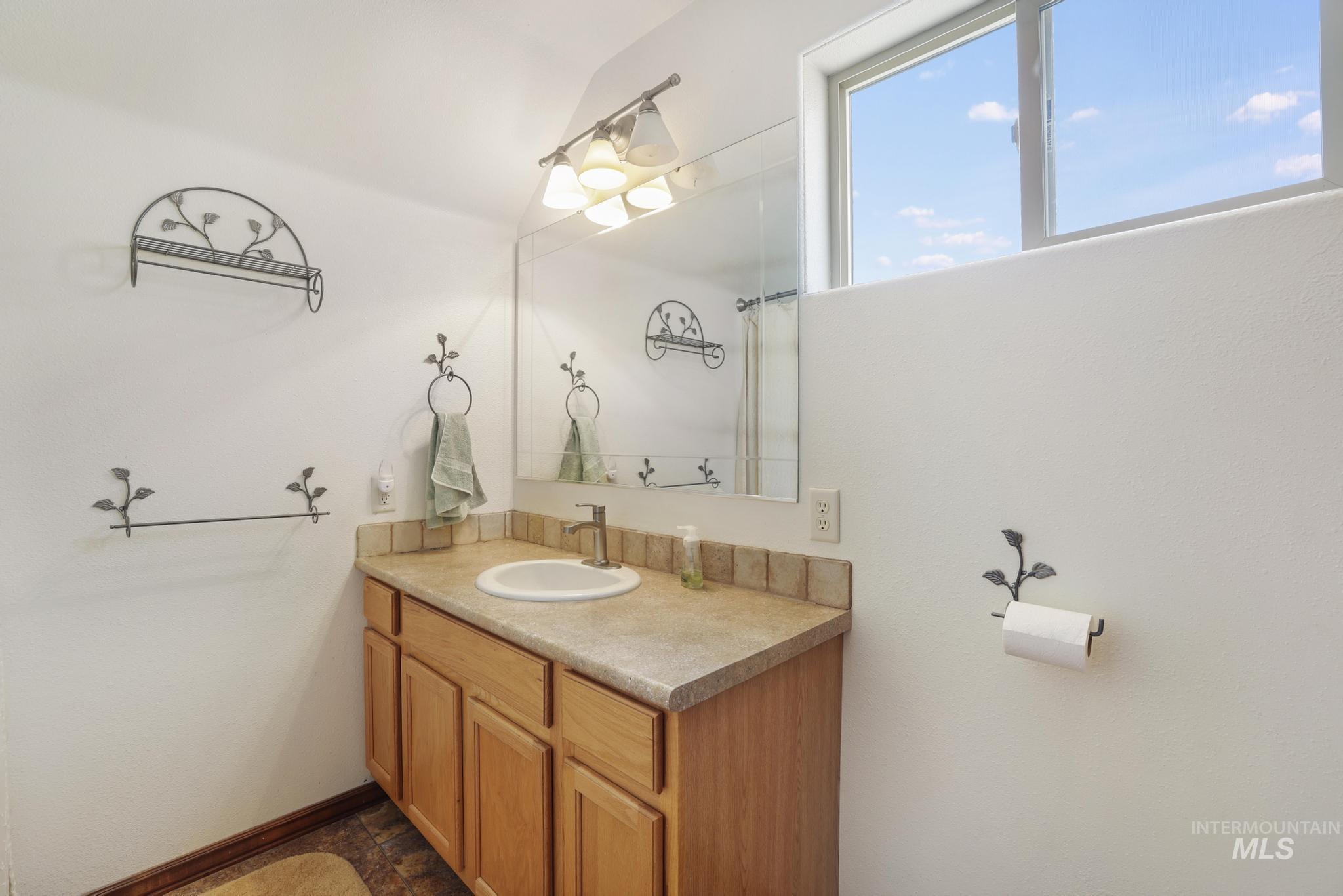 103 Horseshoe Loop Property Photo 31
