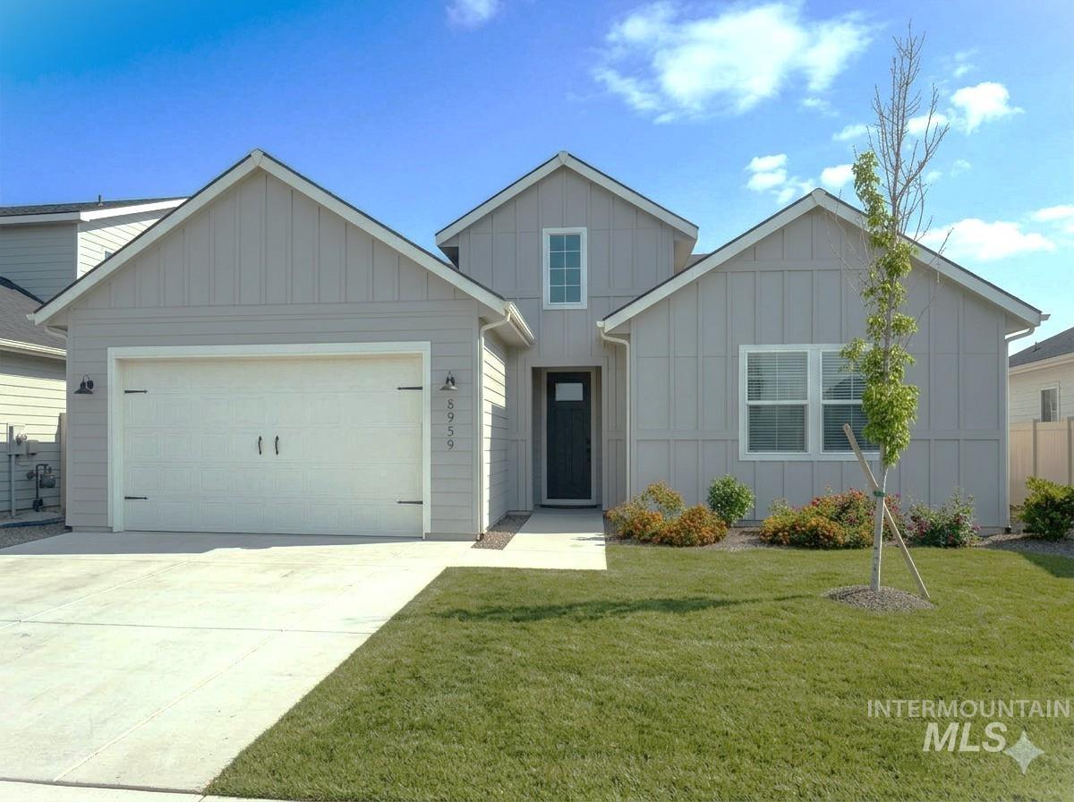 8959 W Moon River Dr Property Photo 2