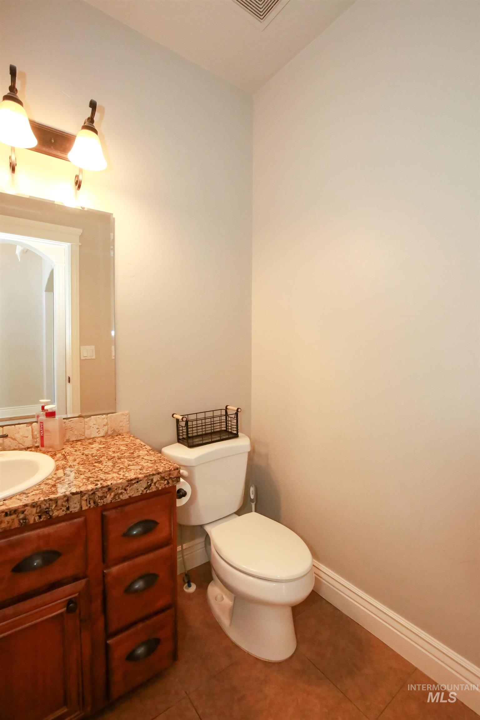 740 Syringa Springs Drive Property Photo 25