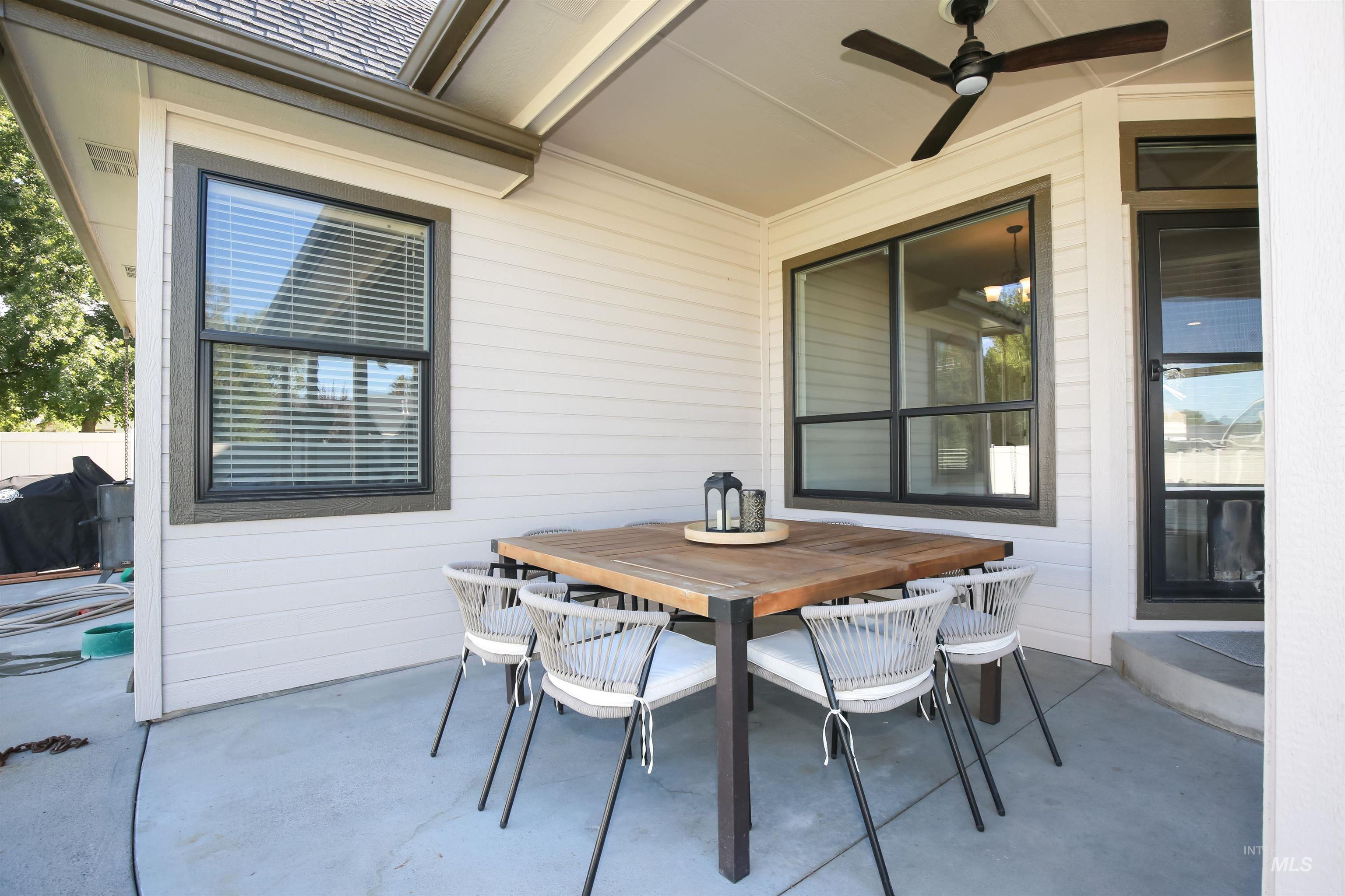 740 Syringa Springs Drive Property Photo 39