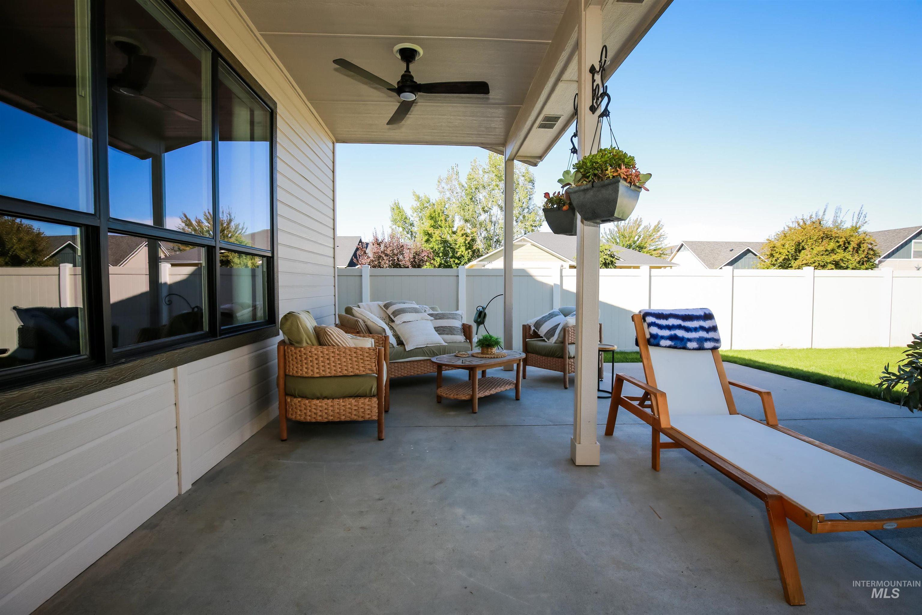740 Syringa Springs Drive Property Photo 40