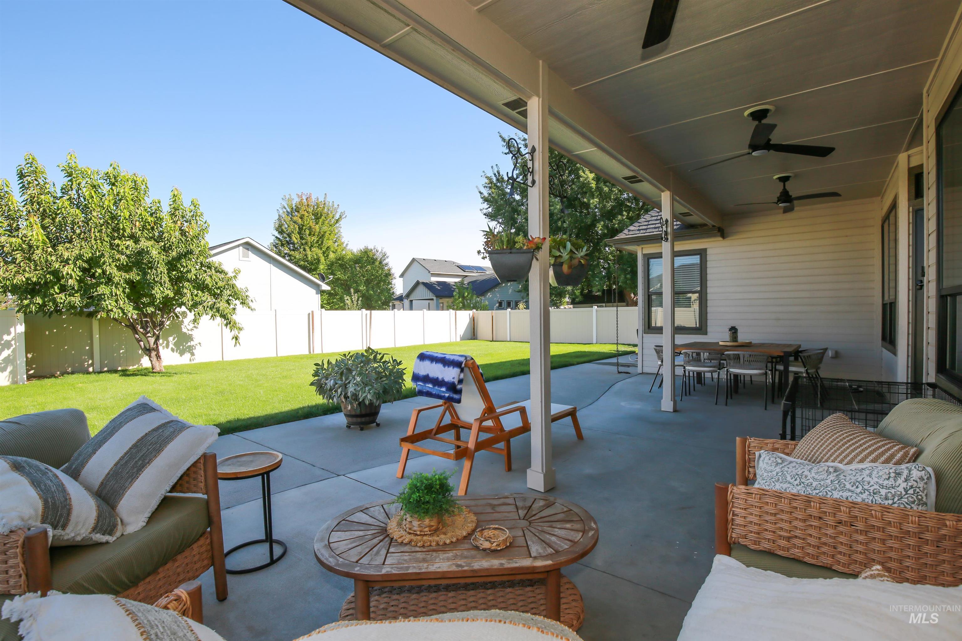 740 Syringa Springs Drive Property Photo 42