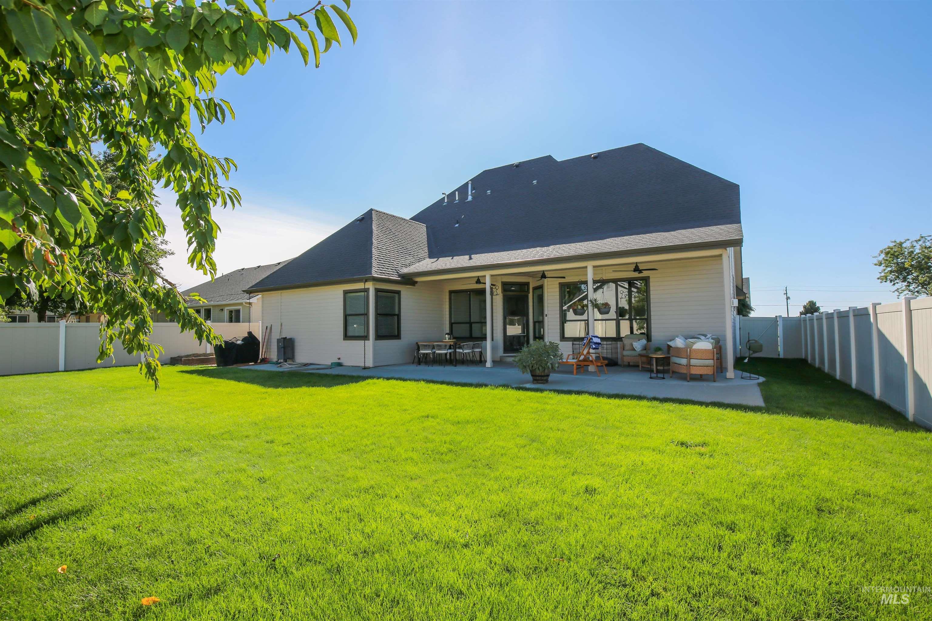 740 Syringa Springs Drive Property Photo 43
