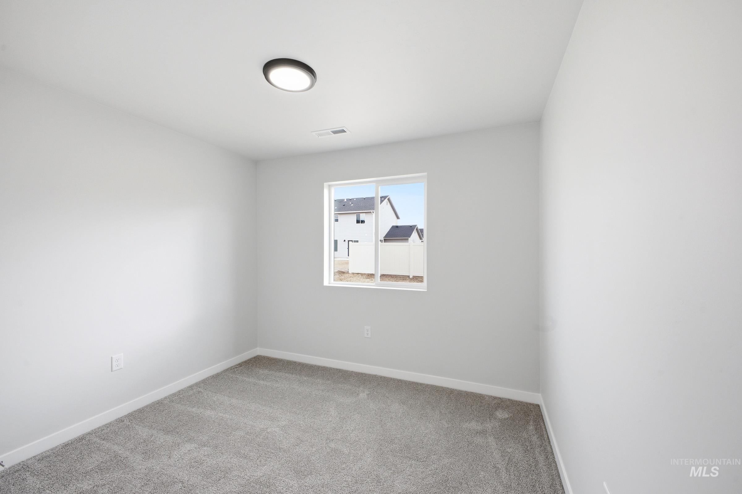 18420 N Calla Lily Ave Property Photo 12
