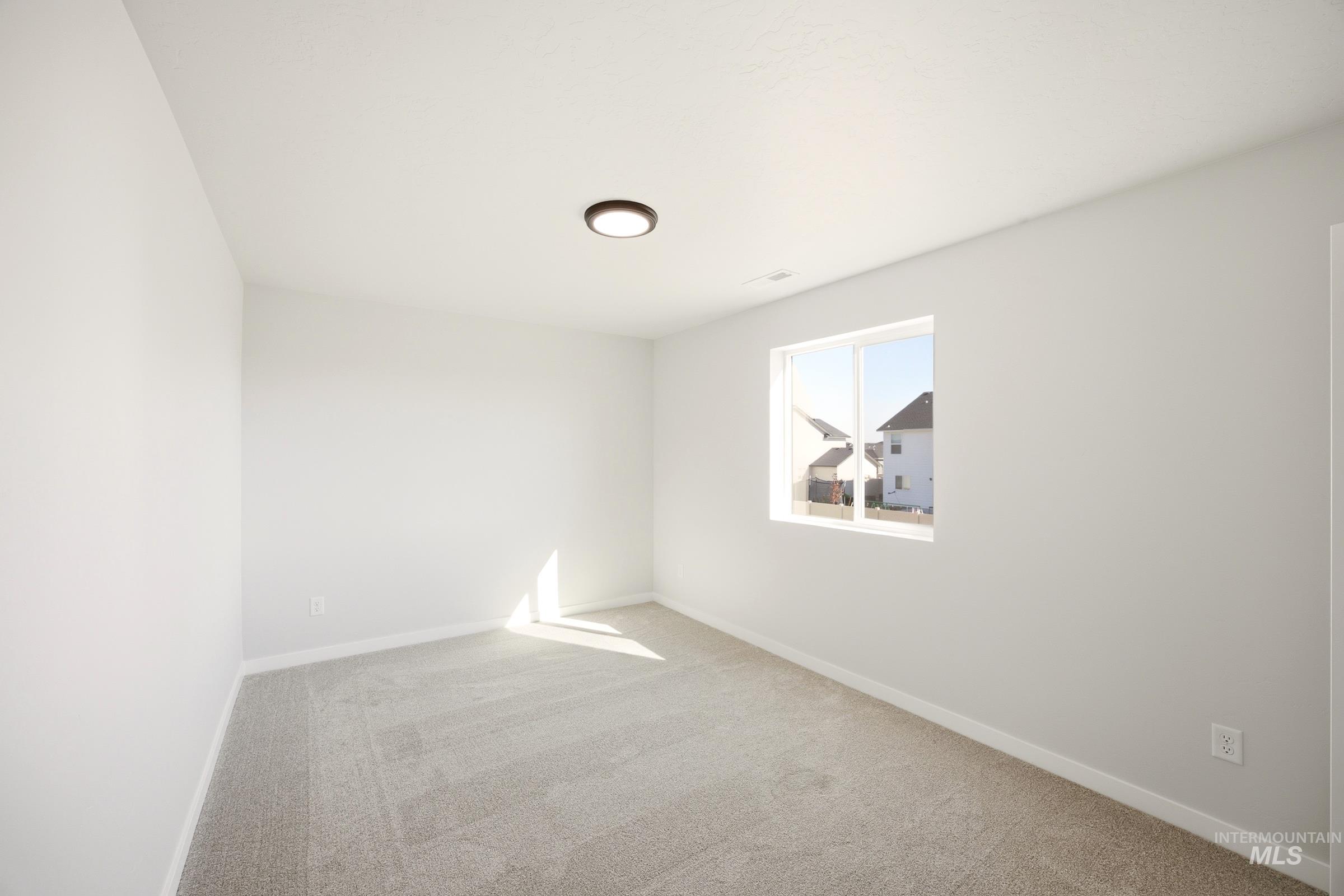 18420 N Calla Lily Ave Property Photo 17