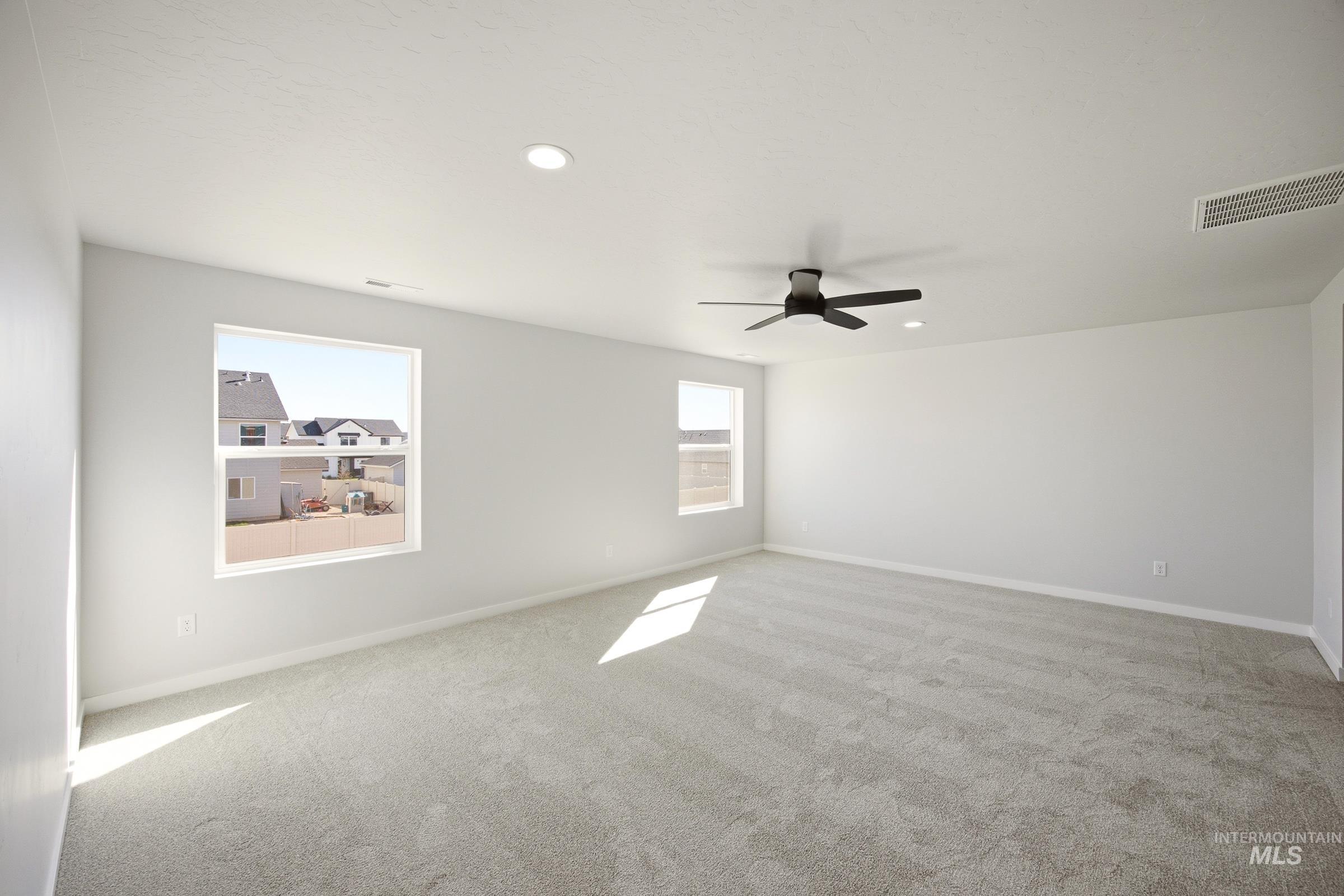18420 N Calla Lily Ave Property Photo 19