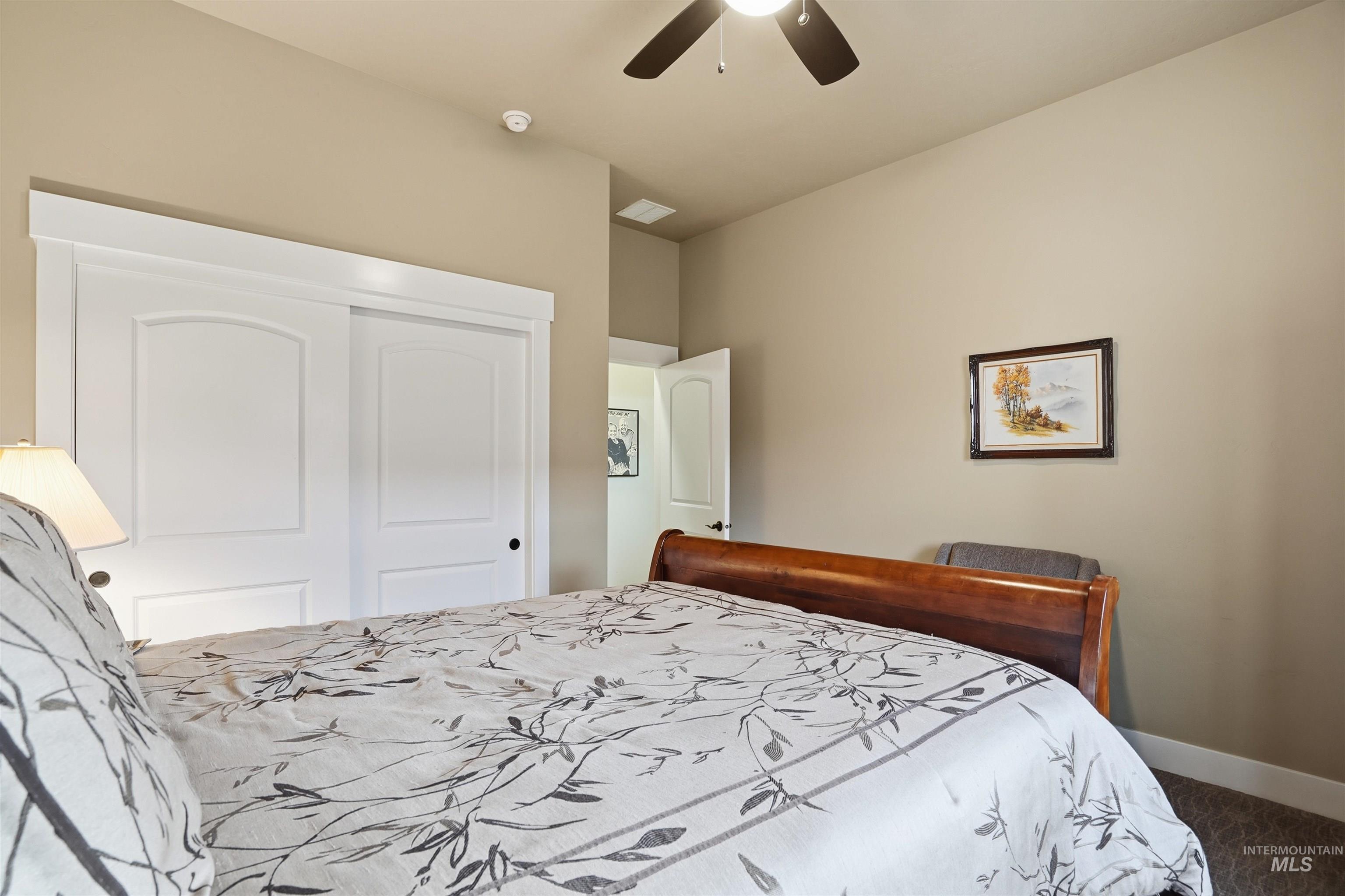 98999802 Property Photo 23