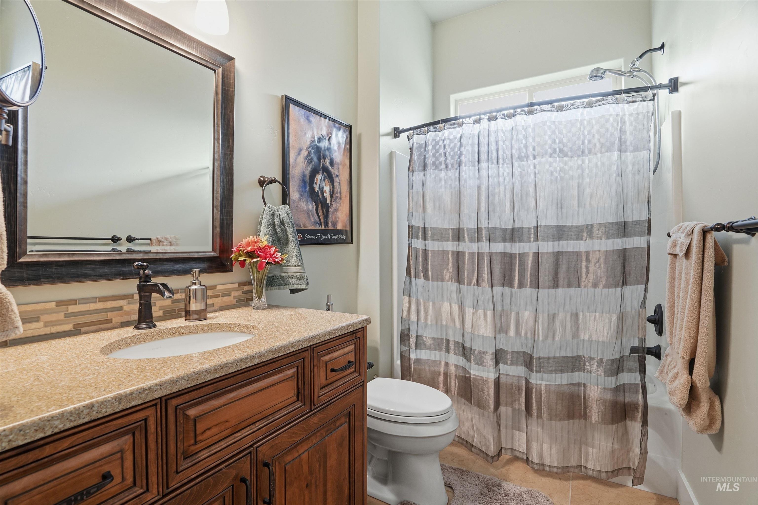 98999802 Property Photo 24